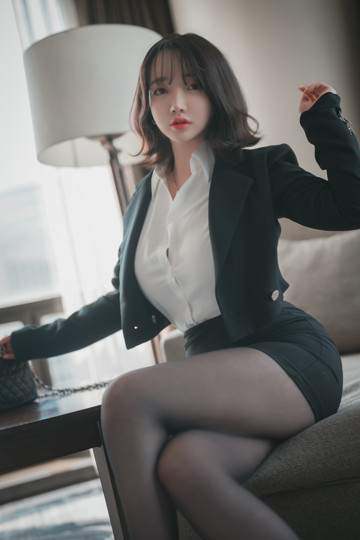 DJAWA Photo – Son Ye-Eun (손예은) – Knotting Class #6 - P65