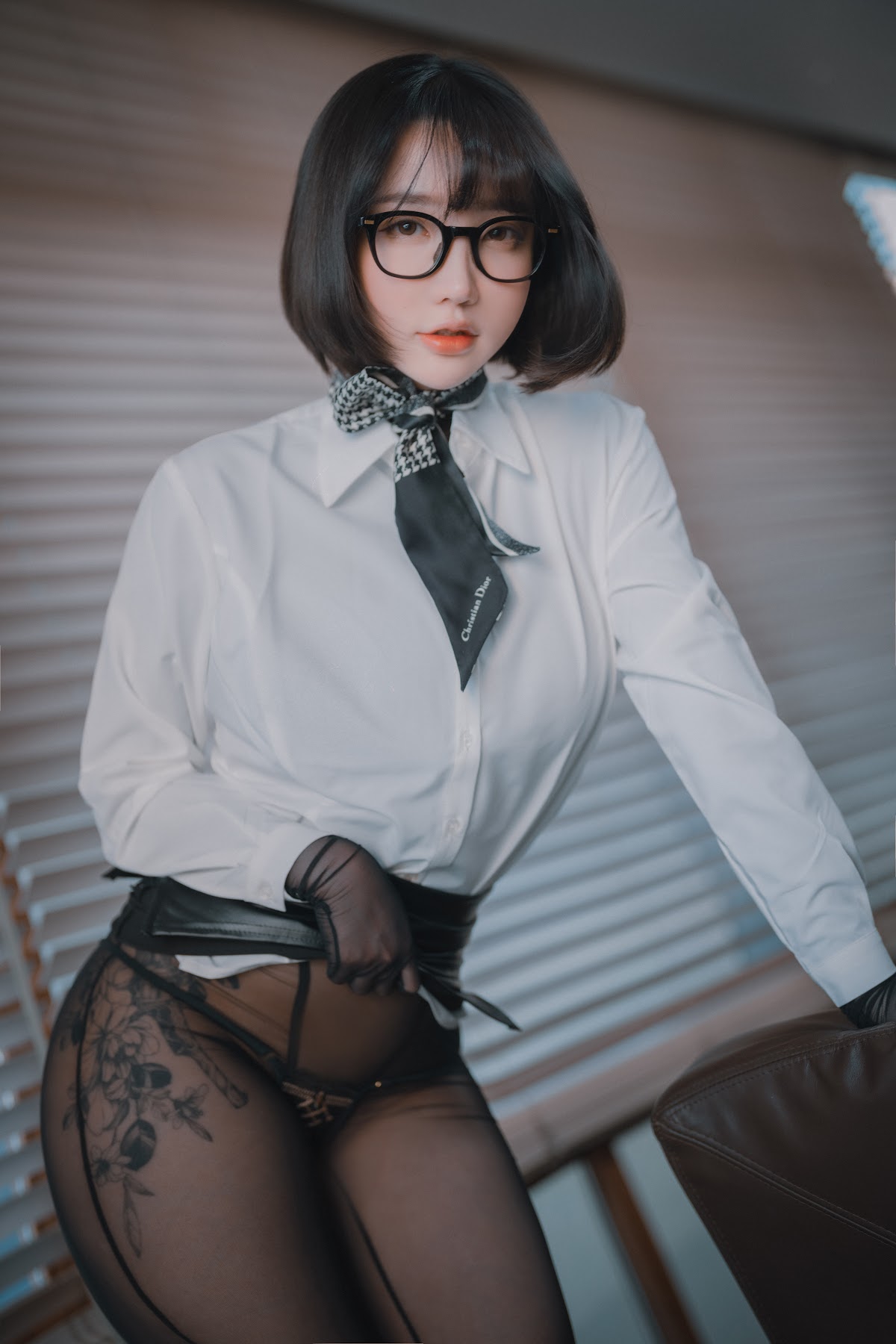 DJAWA Photo – Son Ye-Eun (손예은) – Naughty Supervisor - P17