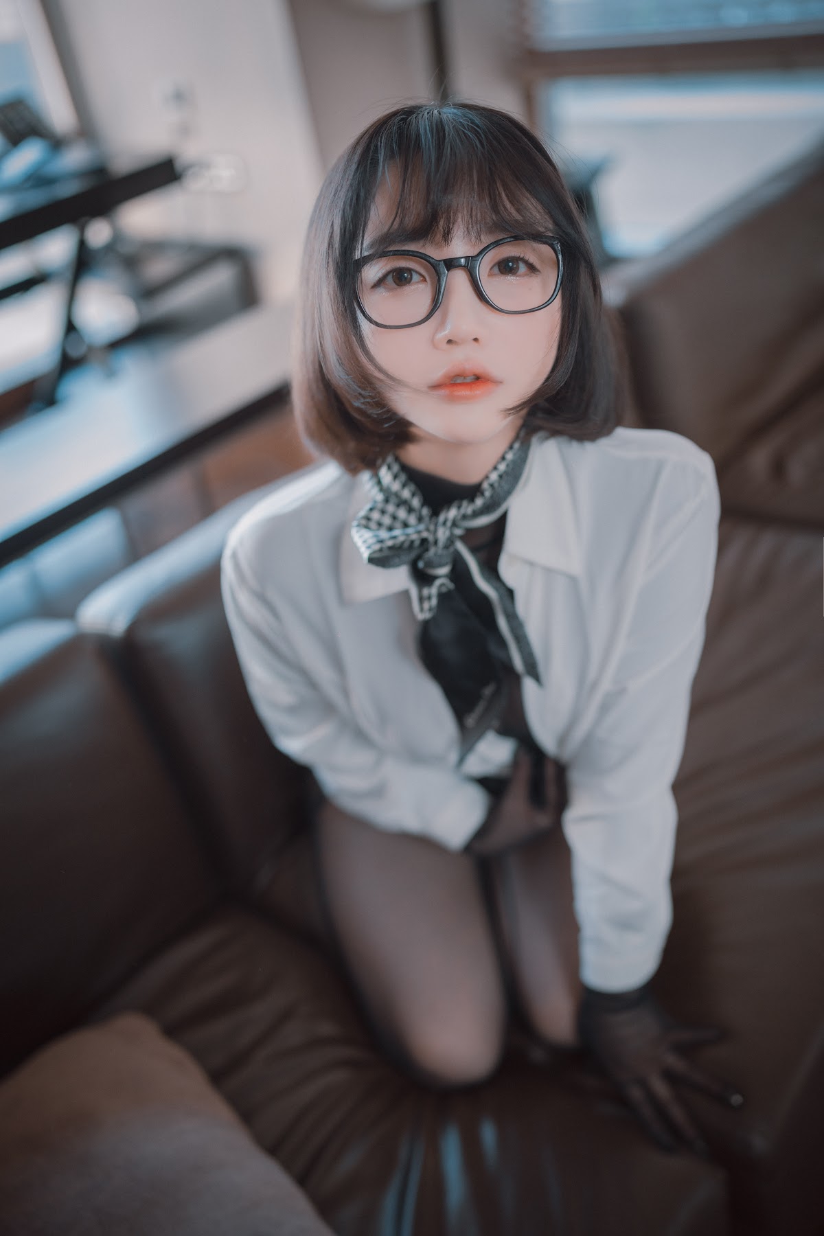 DJAWA Photo – Son Ye-Eun (손예은) – Naughty Supervisor - P38