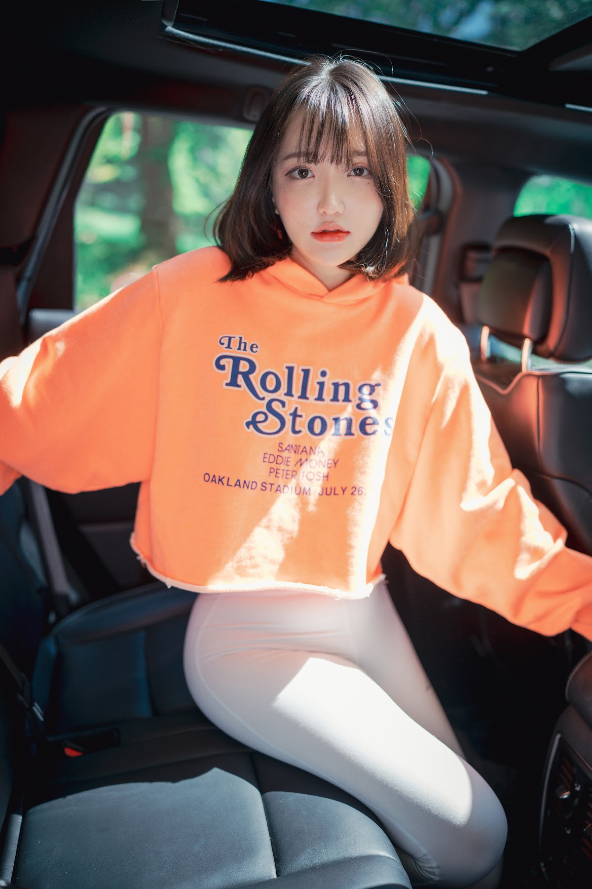 DJAWA Photo – Son Ye-Eun (손예은) – Naughty Trekking - P136
