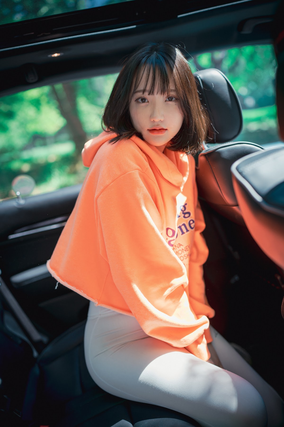 DJAWA Photo – Son Ye-Eun (손예은) – Naughty Trekking - P137
