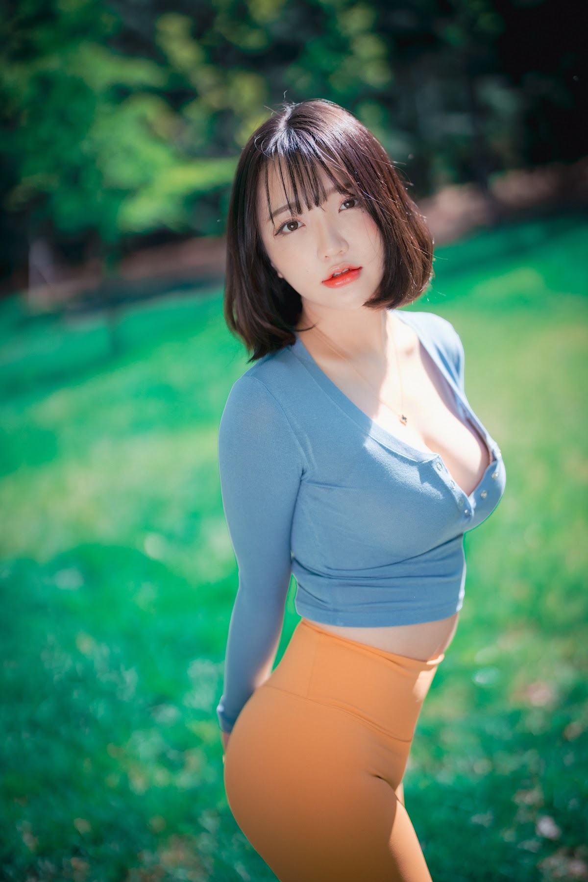 DJAWA Photo – Son Ye-Eun (손예은) – Naughty Trekking - P17