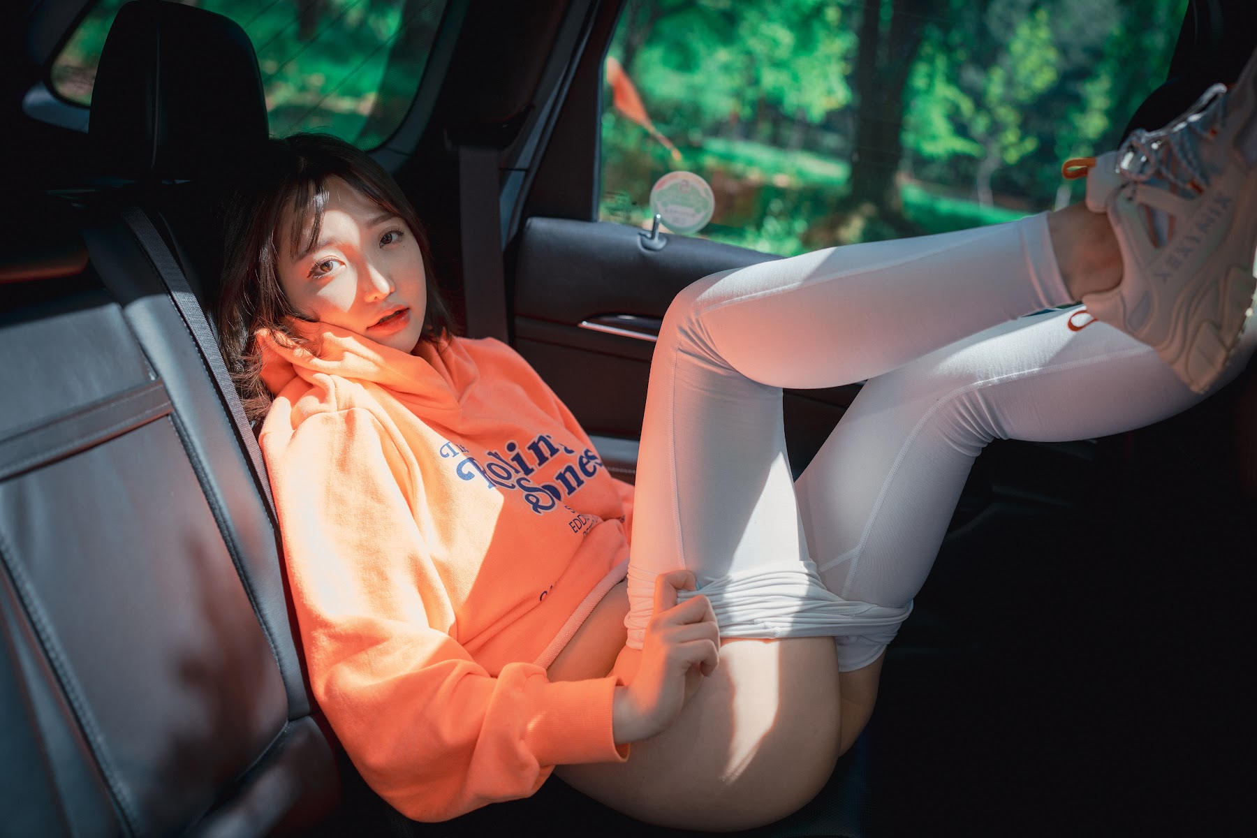 DJAWA Photo – Son Ye-Eun (손예은) – Naughty Trekking - P213