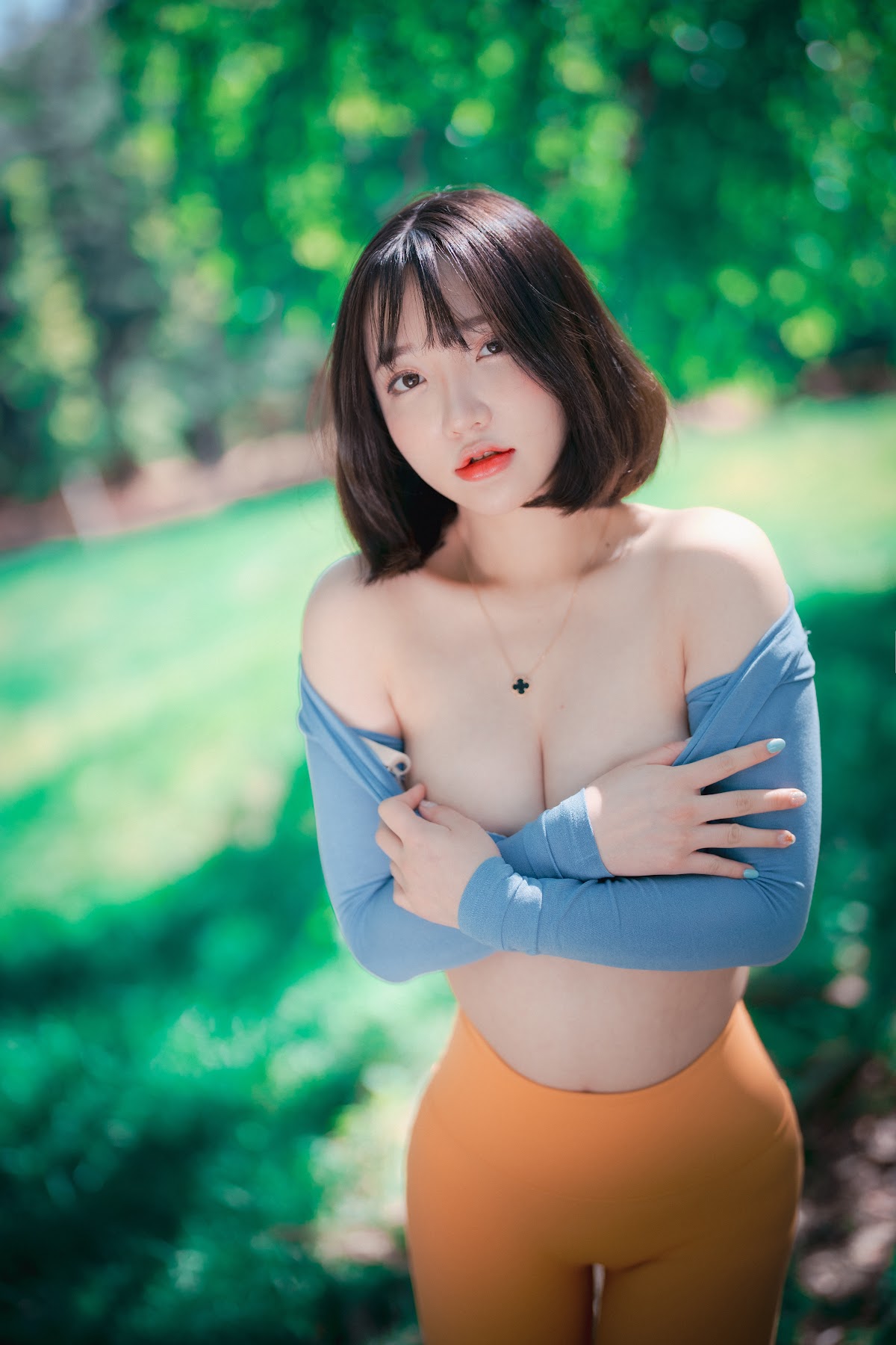 DJAWA Photo – Son Ye-Eun (손예은) – Naughty Trekking - P56