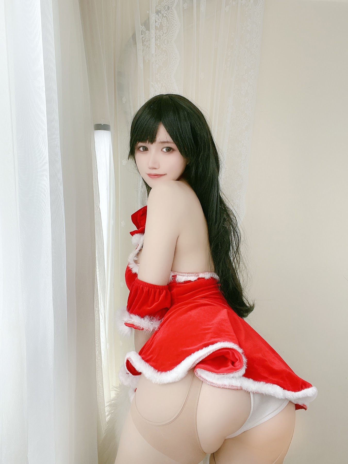 Coser@小仓千代w No.018 红色礼物裙 - P15