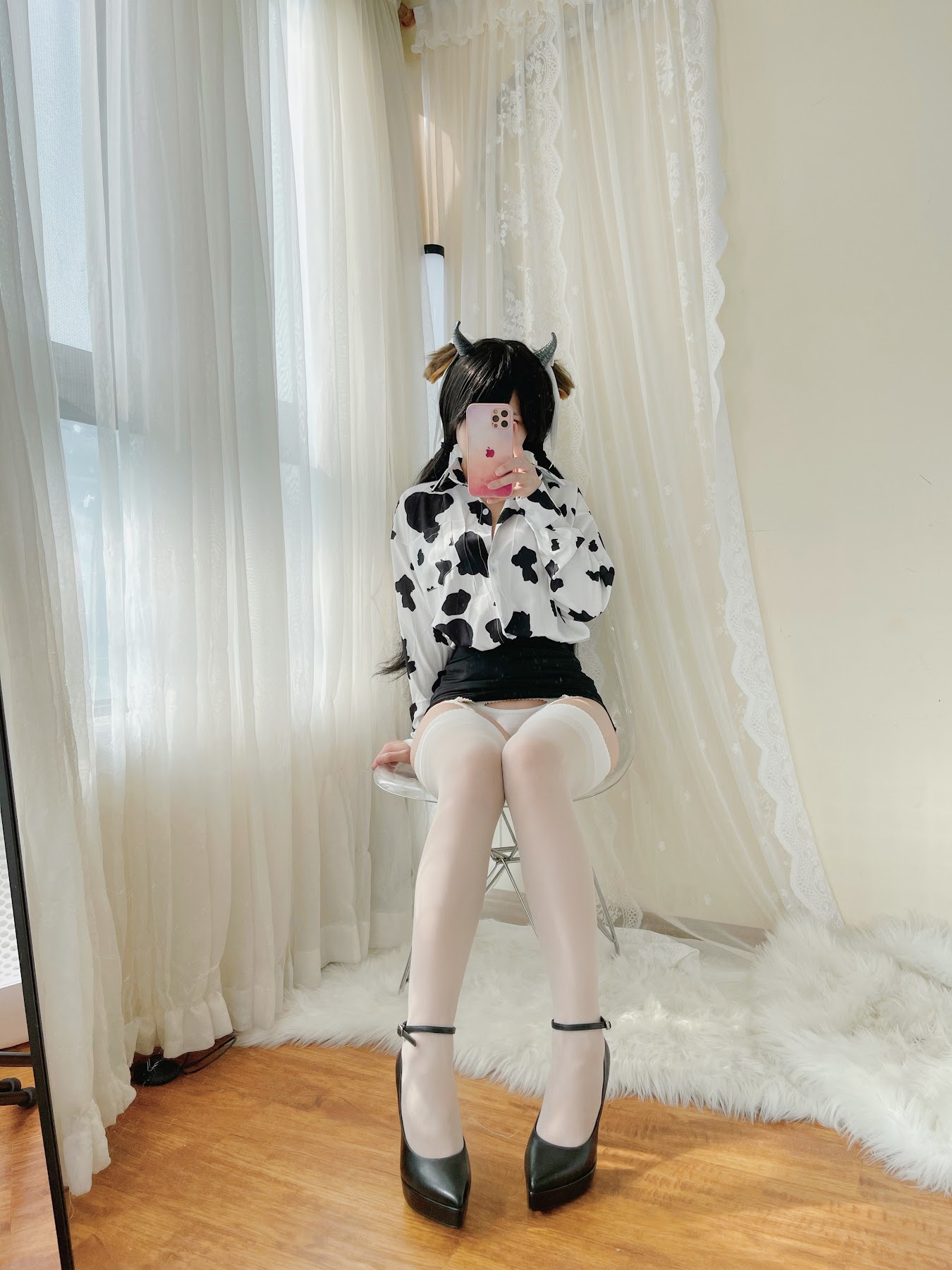 Coser@小仓千代w No.019 奶牛衬衣 - P1