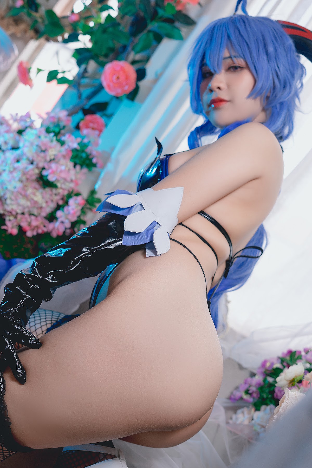 Coser@Pyon – Ganyu Succubus - P8