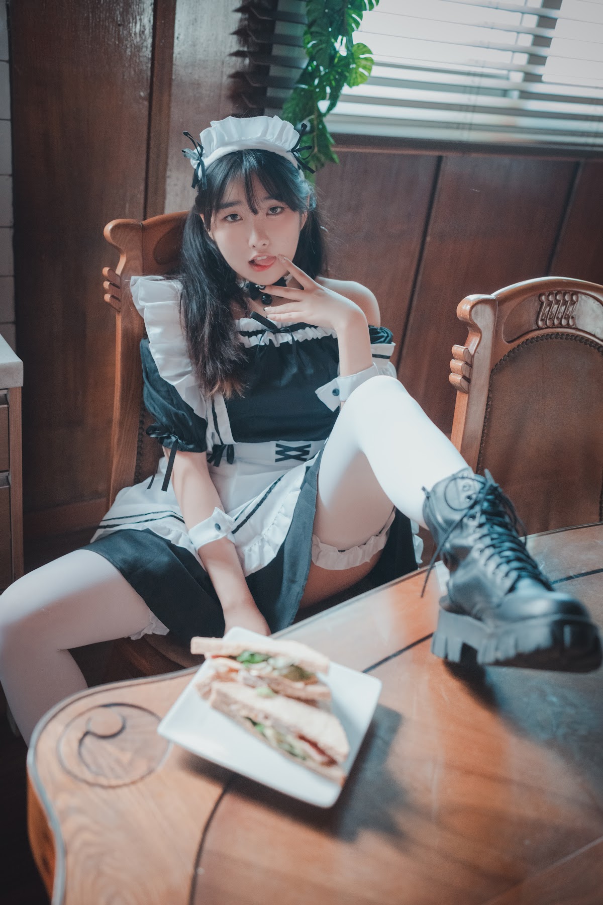 DJAWA Photo – Sonson (손손) – Maid Mansion Nº6 (+S.Ver) - P27