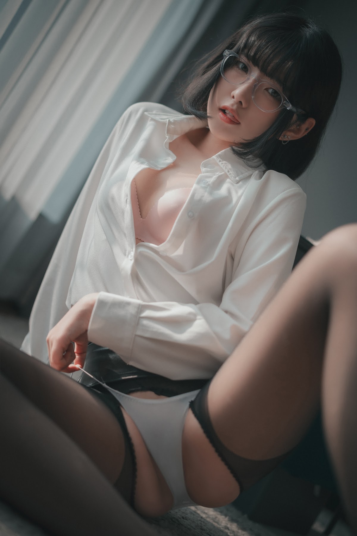 DJAWA Photo – Sonson (손손) – Need Your Approval - P50