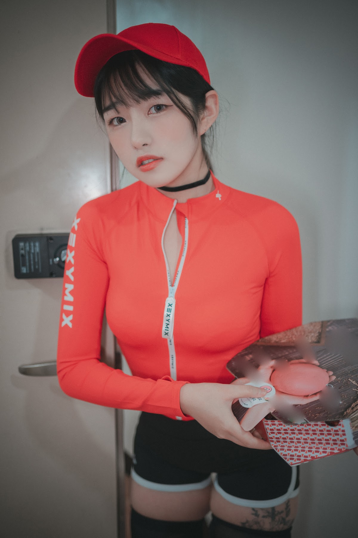 DJAWA Photo – Sonson (손손) – Pizza Girl - P19