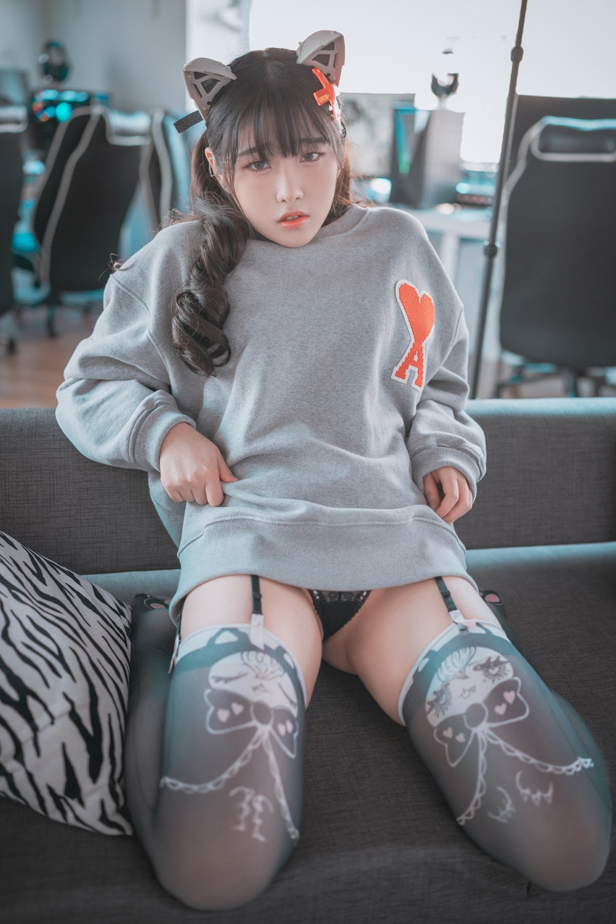 DJAWA Photo – Sonson (손손) – Plug Me In - P57