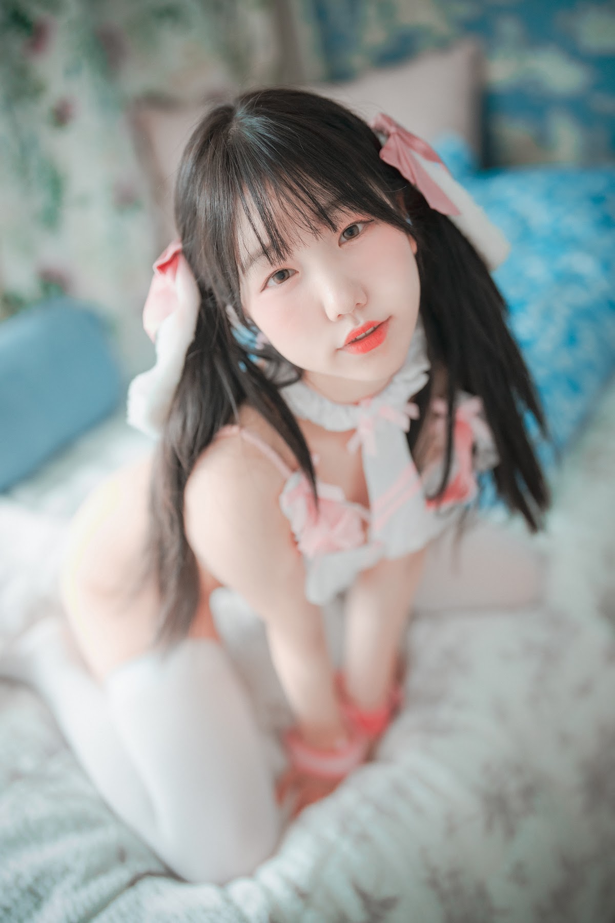 DJAWA Photo – Yeri – Home Sweet Hare - P36