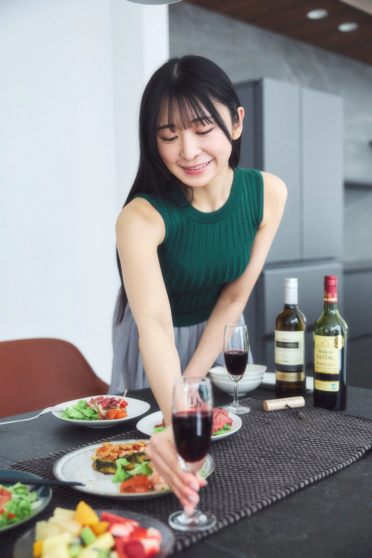 Naomi Majima 真島なおみ, SPA！デジタル写真集 「先輩の奥さん」 Set.02 - P3
