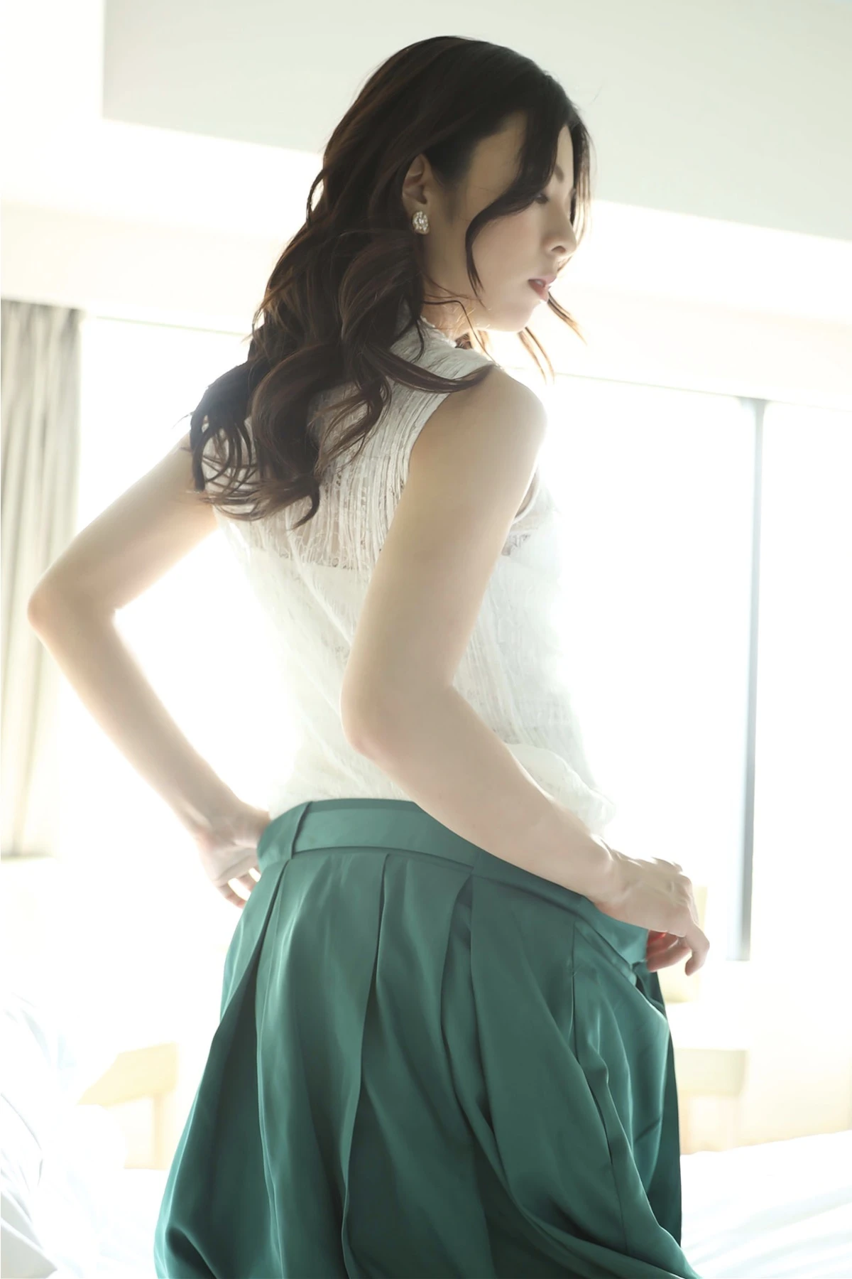 Azusa Natsume 夏愛あずさ, 鼻にかかった甘い喘ぎ声が男心をくすぐる小悪魔妻 Set.01 - P7