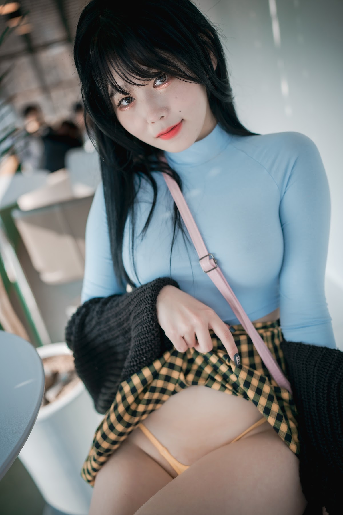 DJAWA Photo – Zia (지아) – Early Spring Walk in March - P113