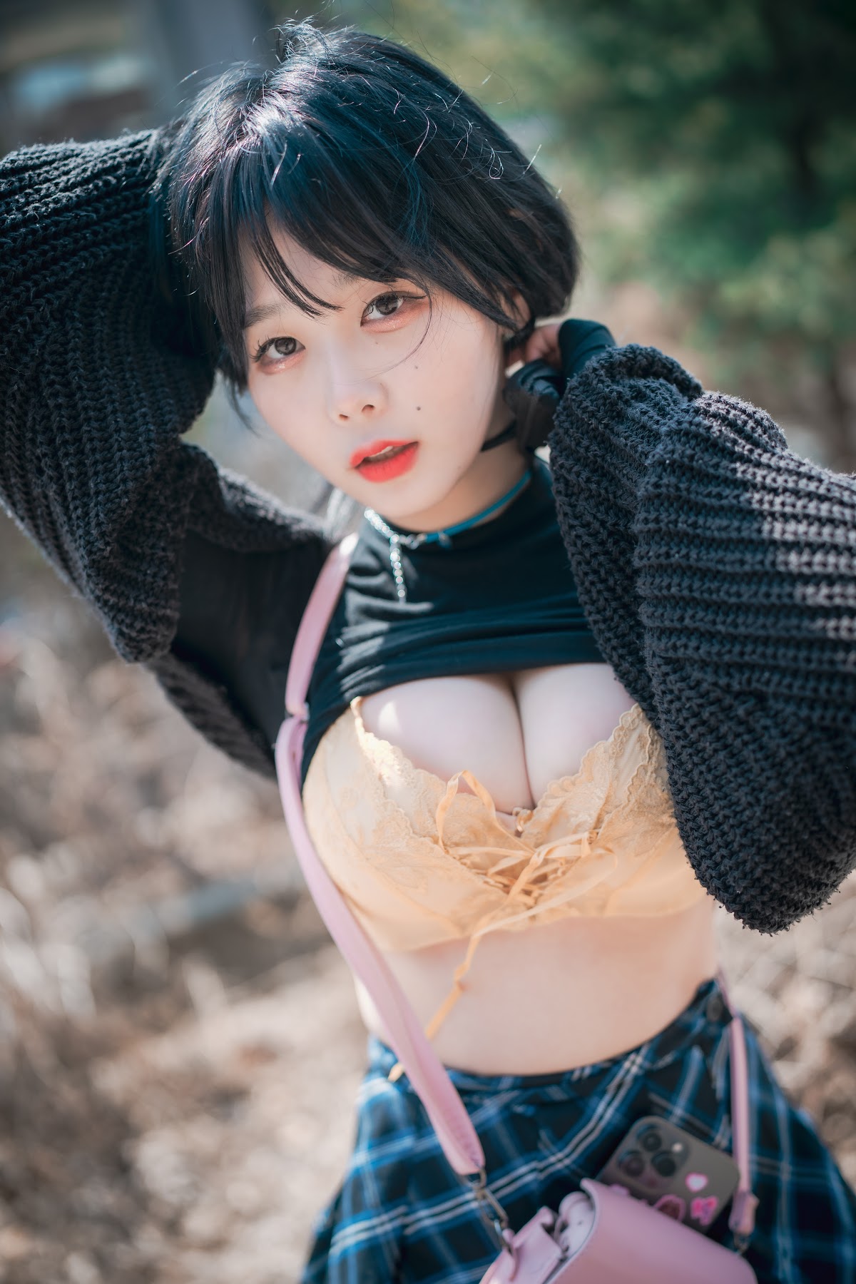 DJAWA Photo – Zia (지아) – Early Spring Walk in March - P128