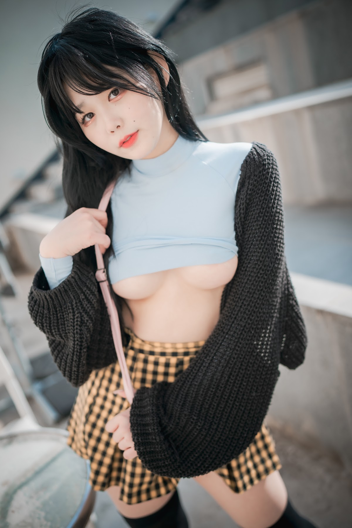 DJAWA Photo – Zia (지아) – Early Spring Walk in March - P133