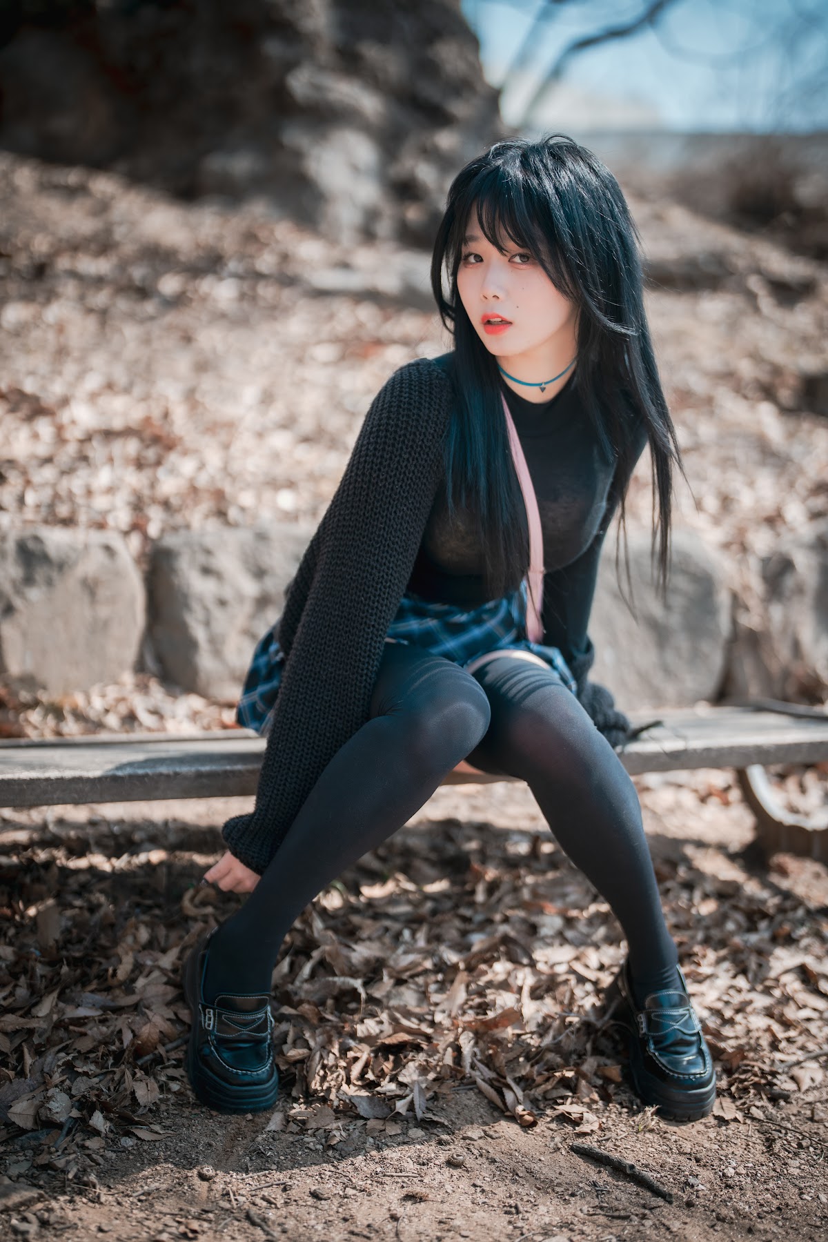 DJAWA Photo – Zia (지아) – Early Spring Walk in March - P140