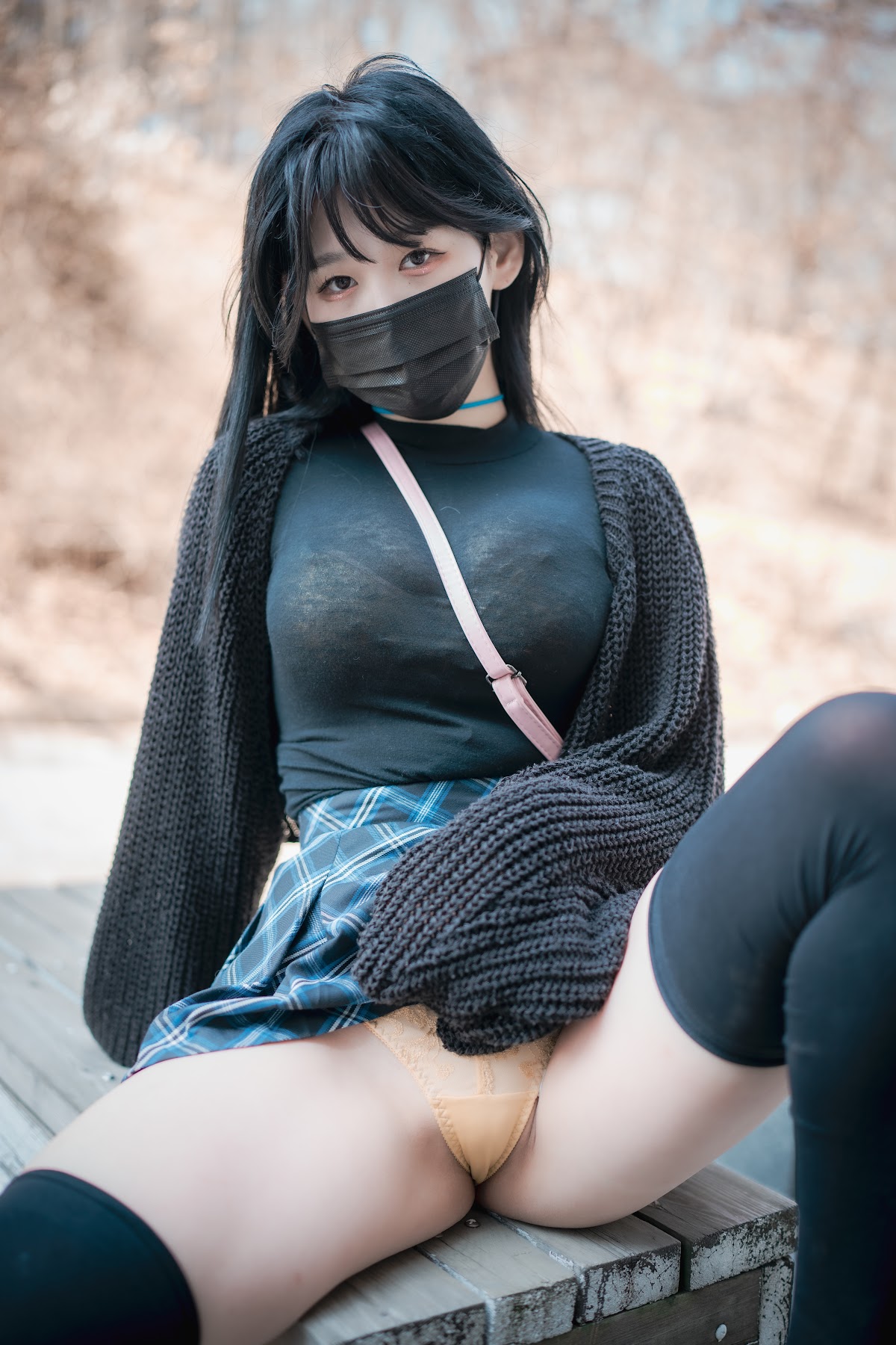 DJAWA Photo – Zia (지아) – Early Spring Walk in March - P16