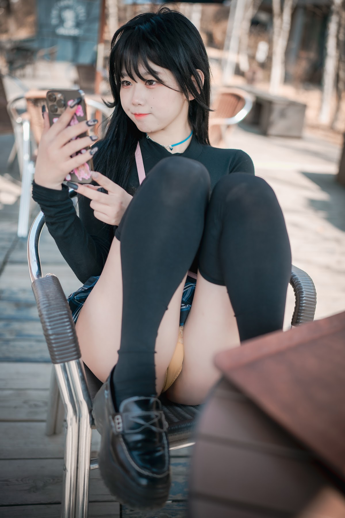 DJAWA Photo – Zia (지아) – Early Spring Walk in March - P65