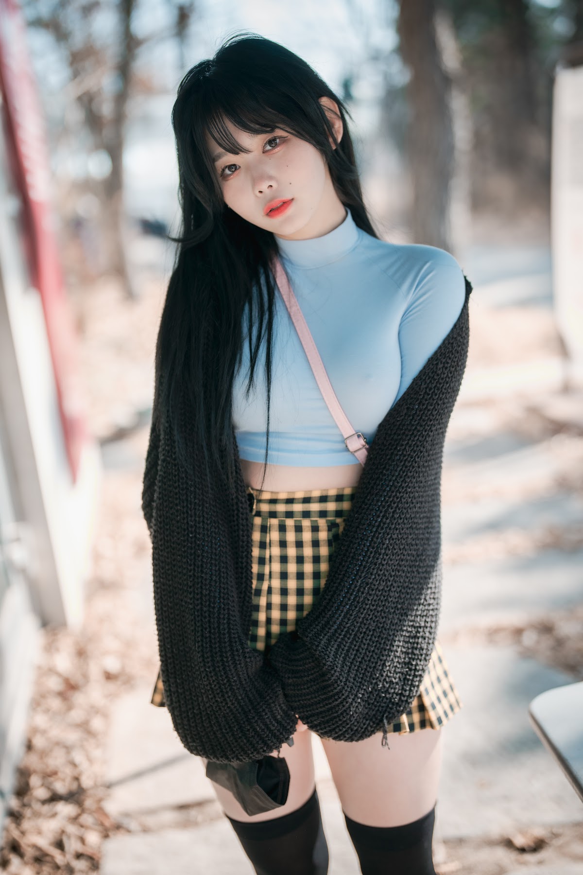 DJAWA Photo – Zia (지아) – Early Spring Walk in March - P72