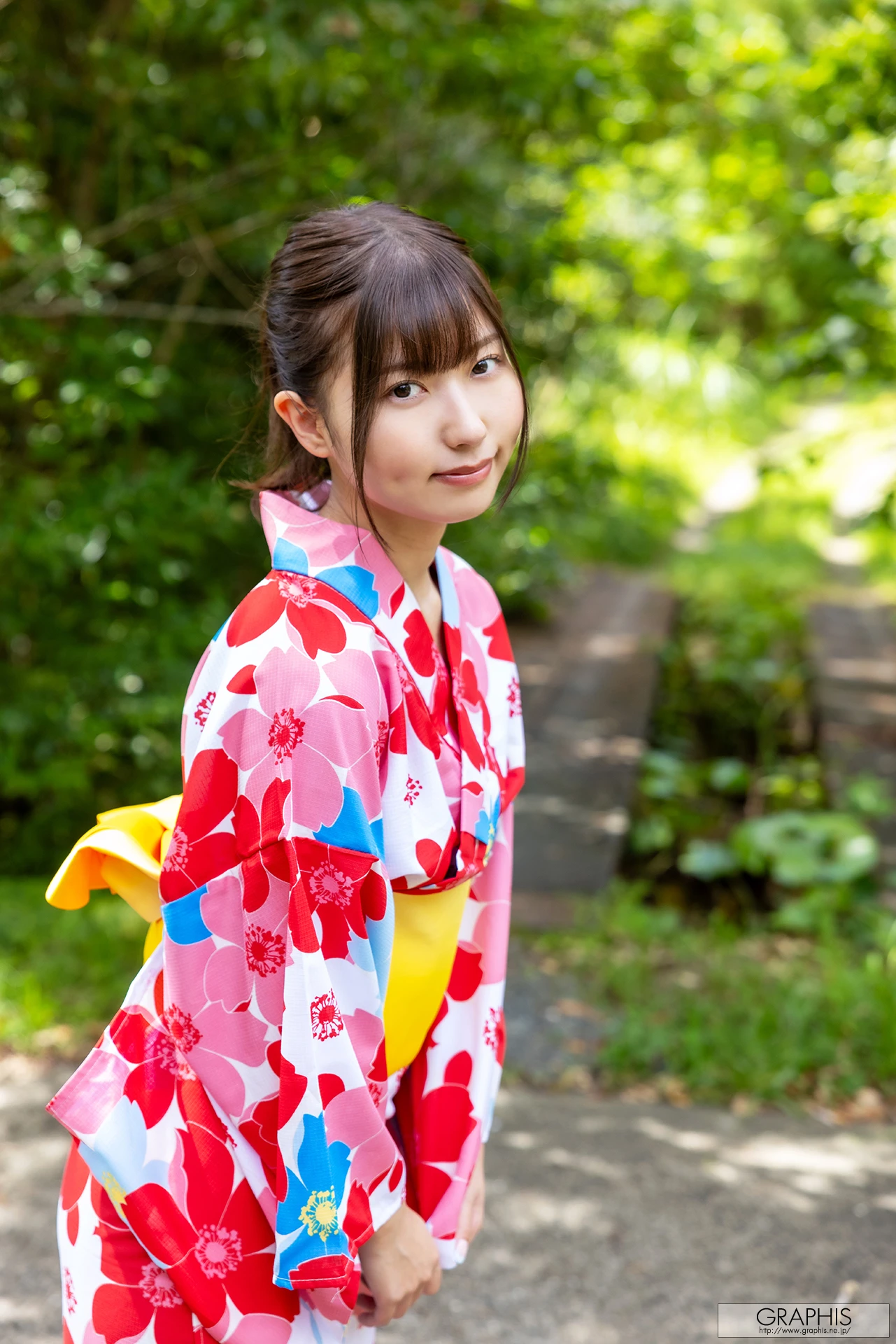 Miyu Aizawa 逢沢みゆ, Graphis New Year’s HolSet.01ziday Special 2026 Vol.05 - P19