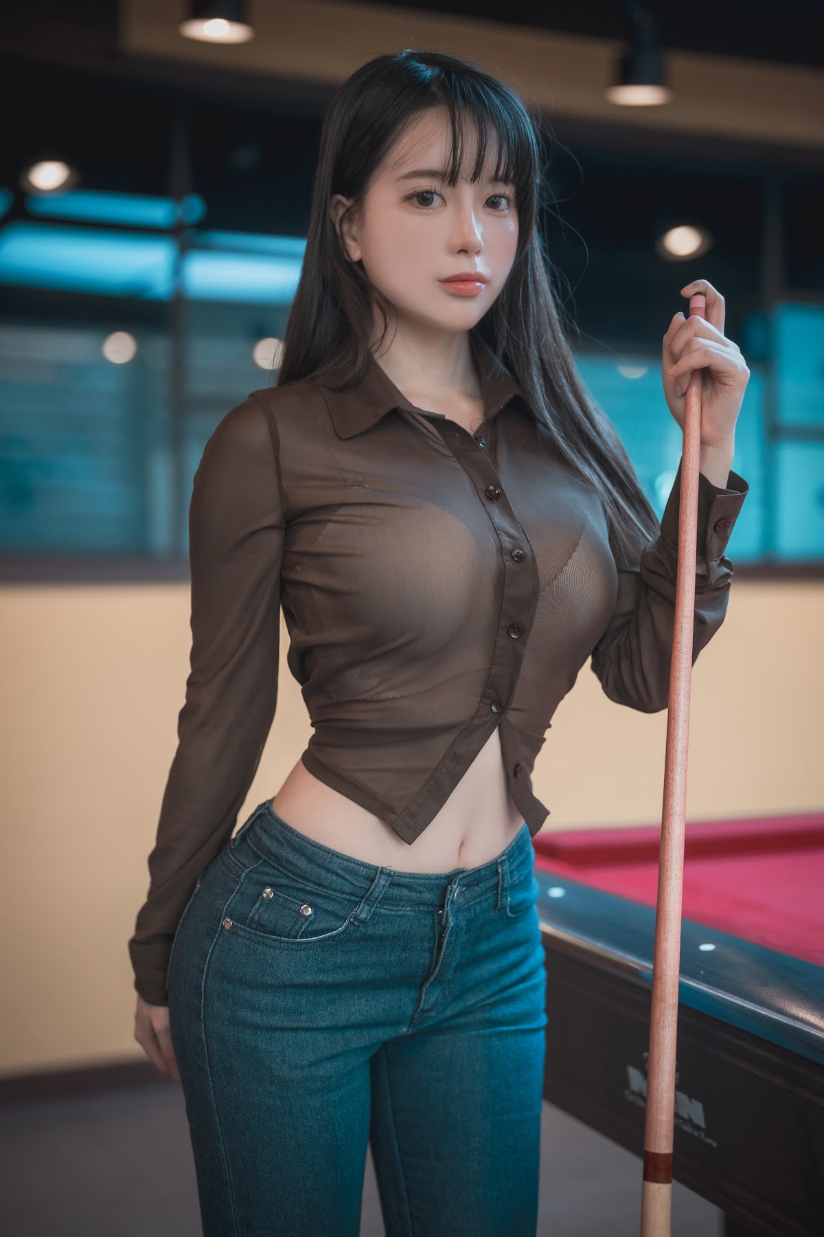 DJAWA Photo – ZziZzi – Billiards Girl - P17