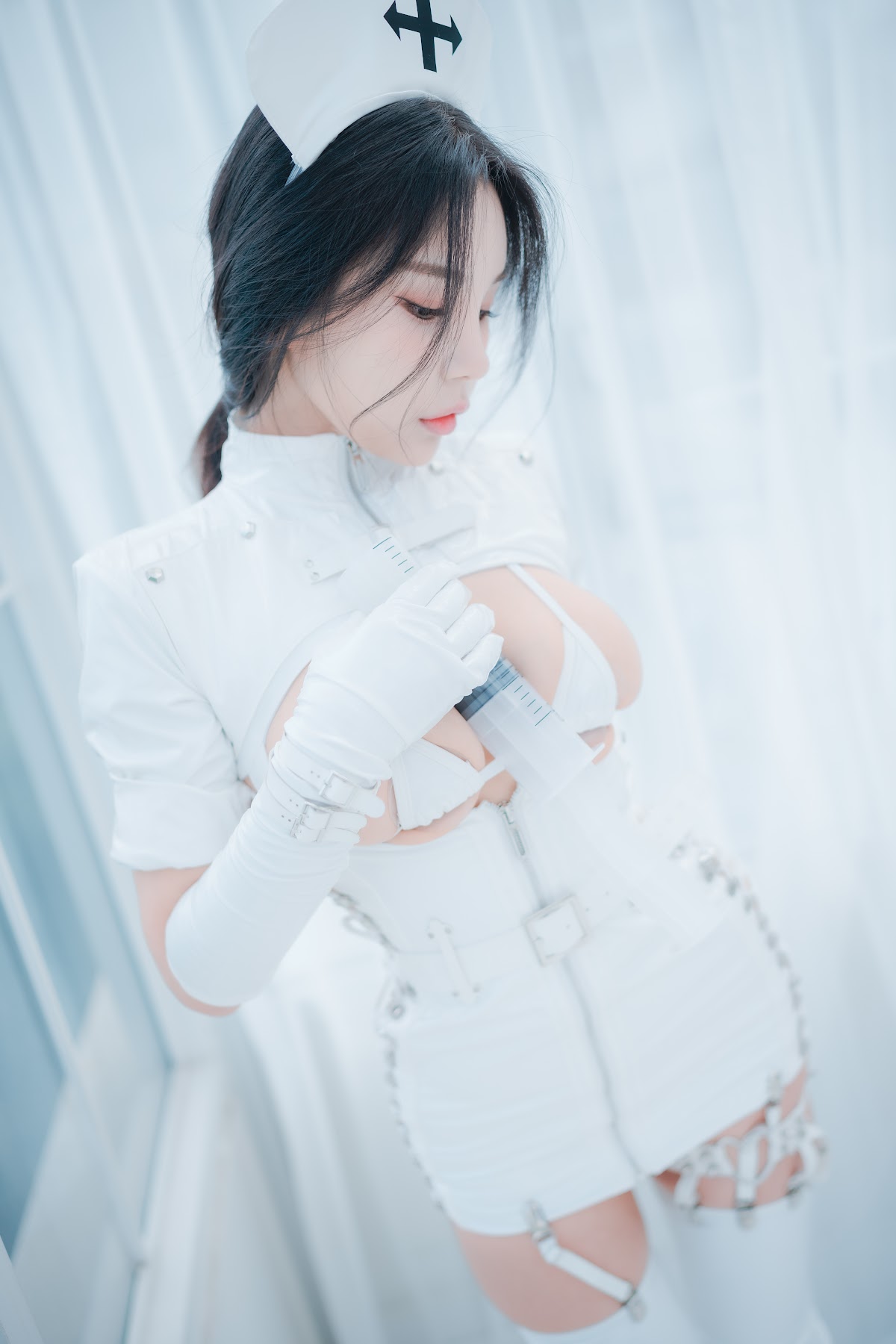 DJAWA Photo – ZziZzi – Healing White - P31