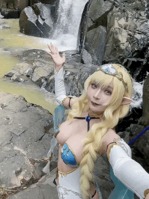 Coser@UmekoJ – Lincia – Vertex Elf Village - P104
