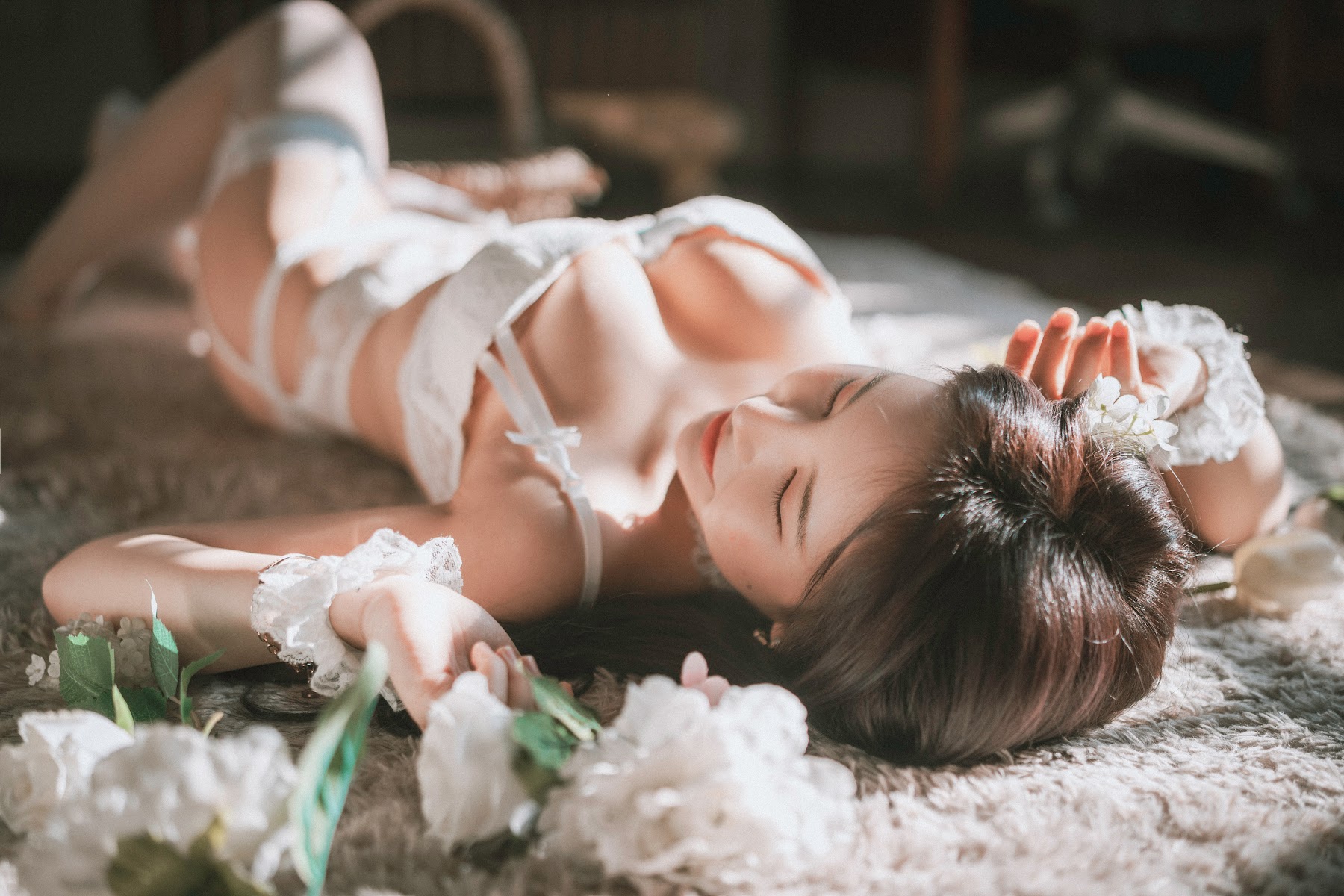 DJAWA Photo – Zzyuri (쮸리) – Alluring White - P14