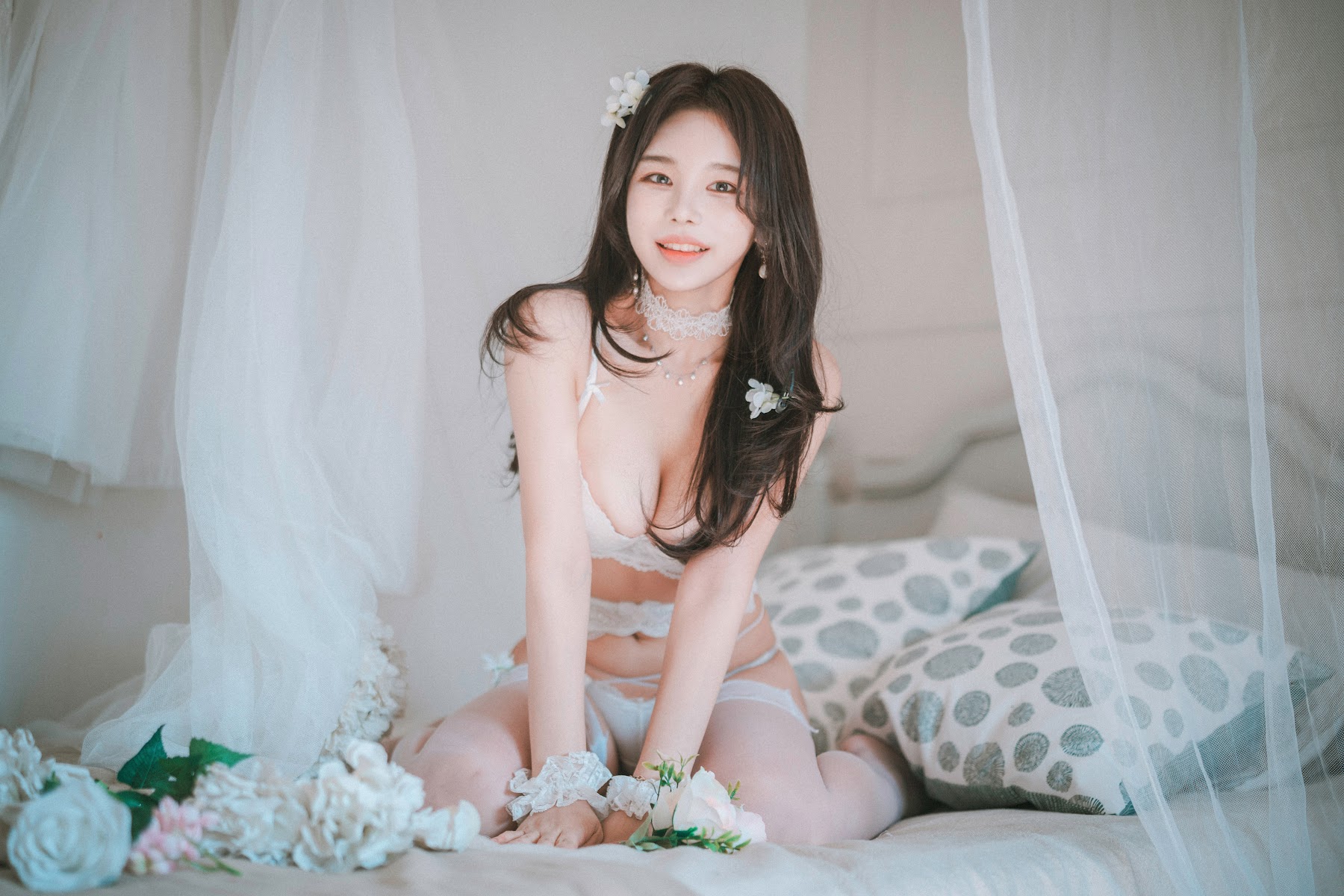DJAWA Photo – Zzyuri (쮸리) – Alluring White - P7