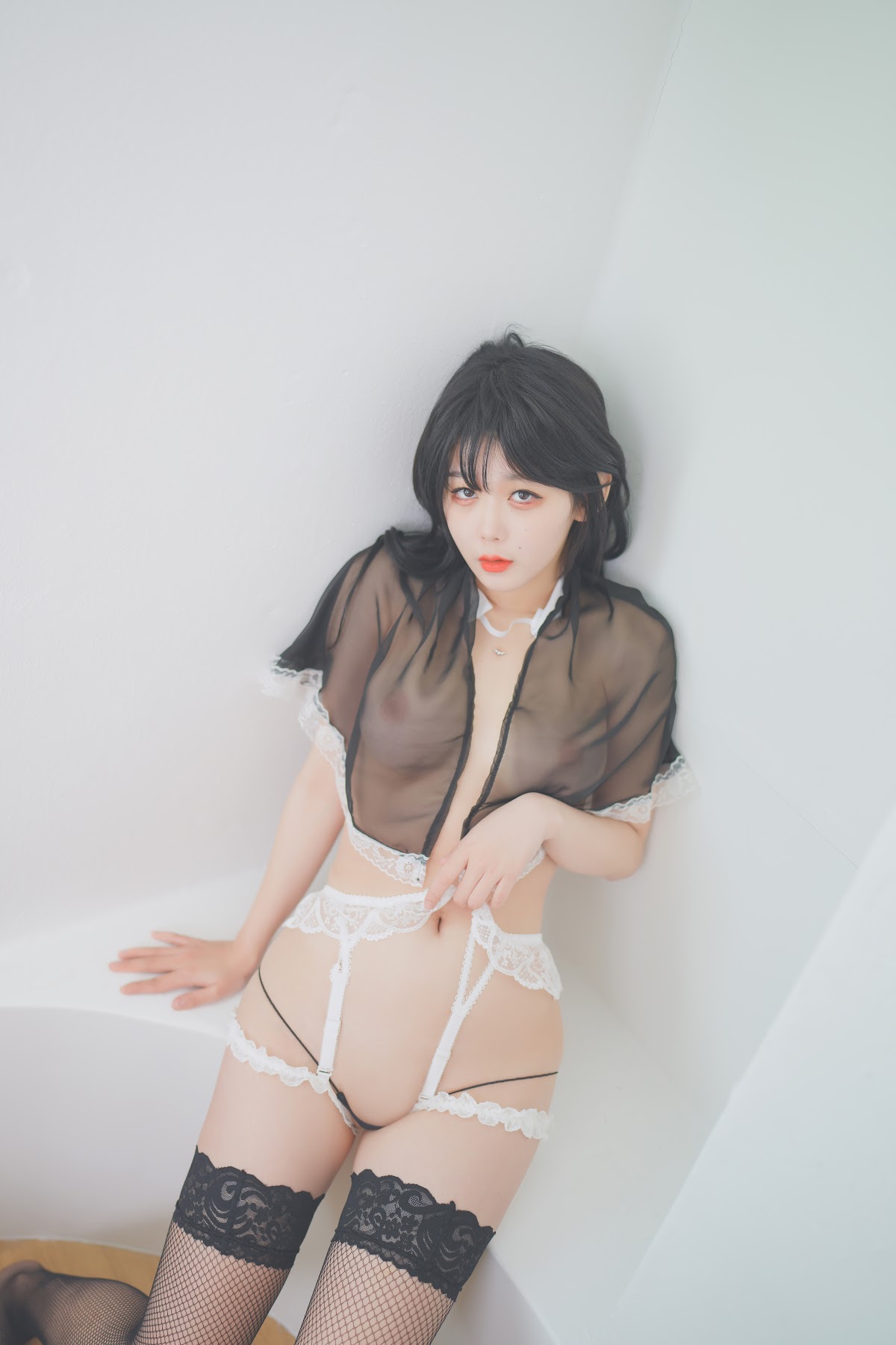 Zia (지아) – Nun’s Hobby - P38