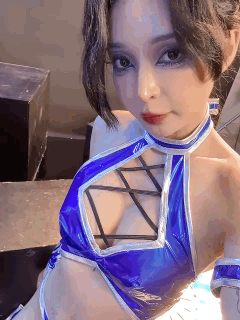Coser@UmekoJ – Cosplay Kitana Mortal Kombat - P110