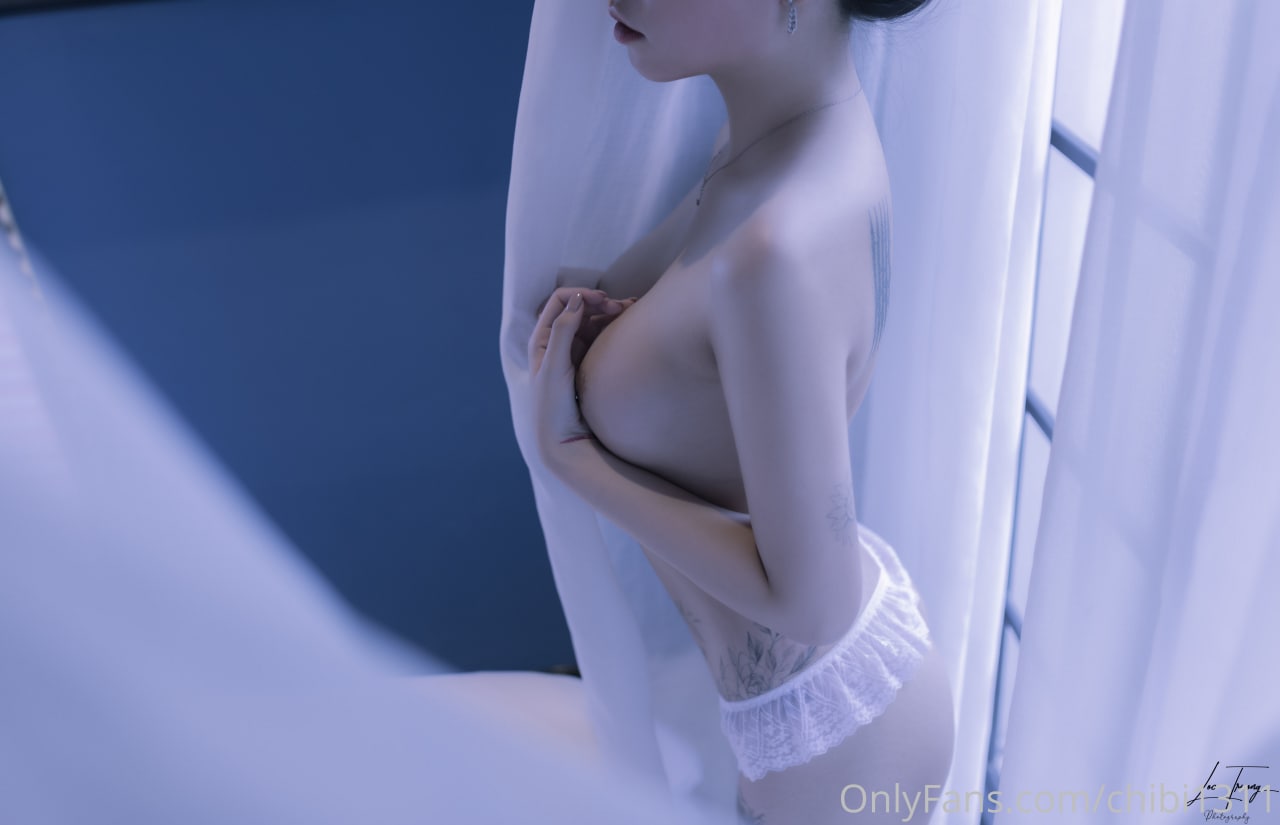 Chibi1311 – 越南美乳美臀模特 OF私拍合集 勾引闺蜜男友野战 - P222