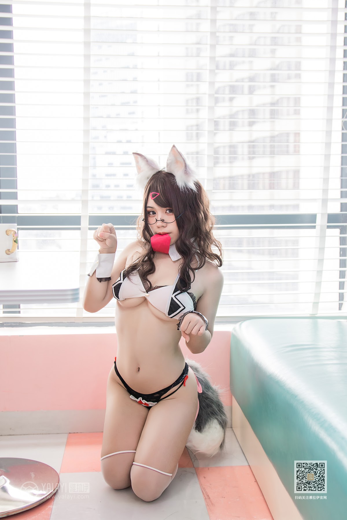 Coser@一笑芳香沁 No.034 狐耳内衣 - P7