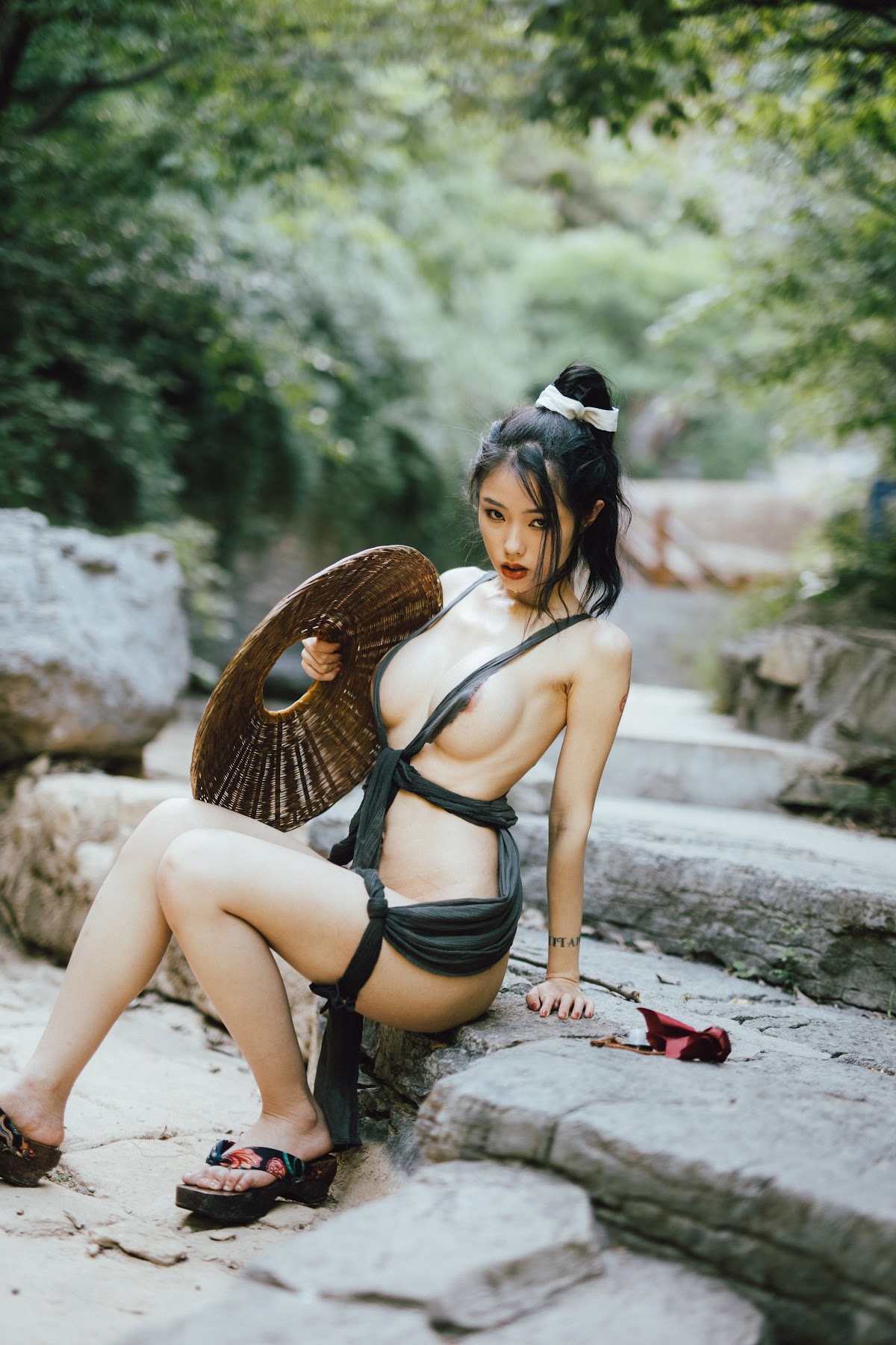 Coser@钛合金TiTi – 山间 - P88