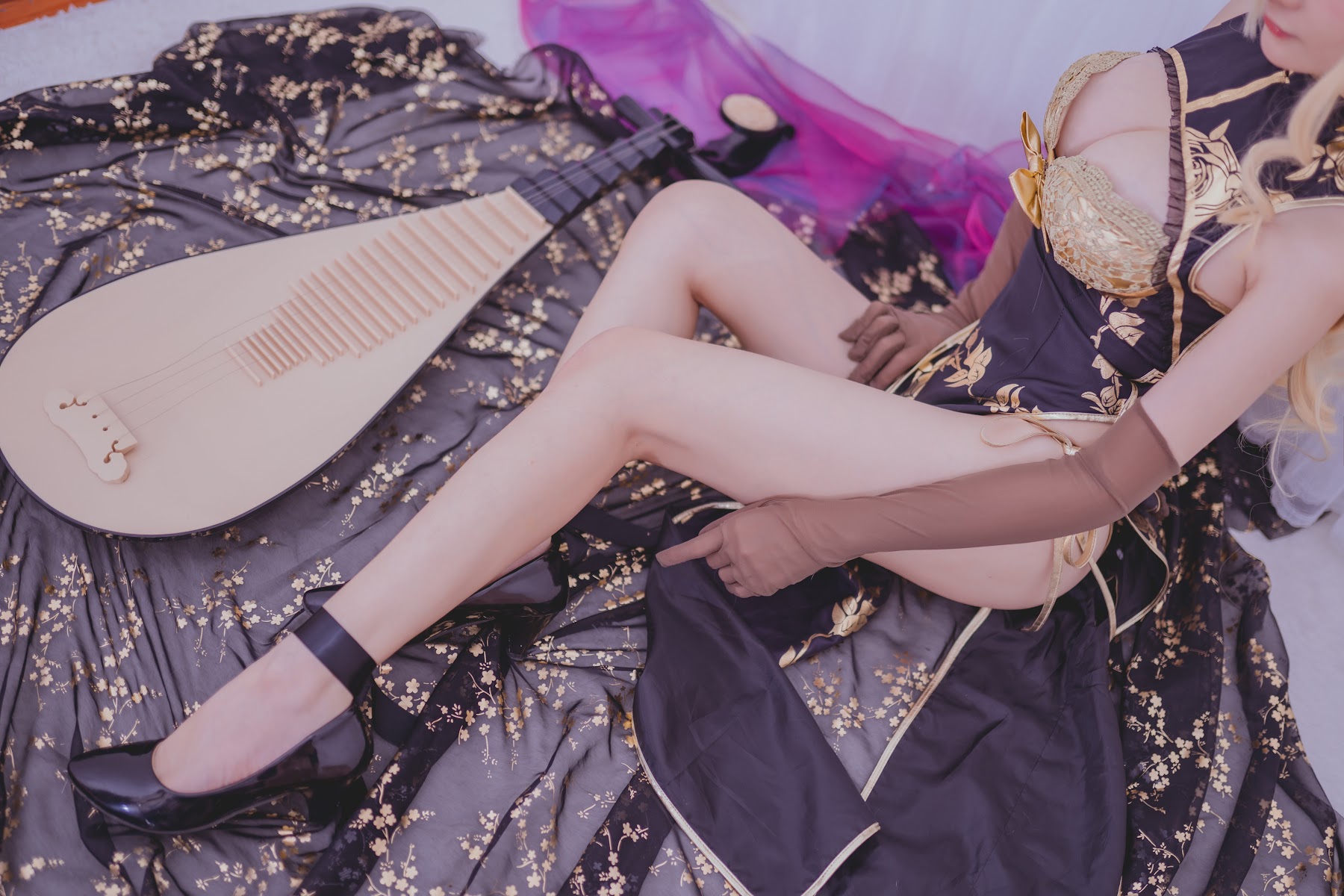 Coser@前羽_rr – 幻想 金莲 - P14