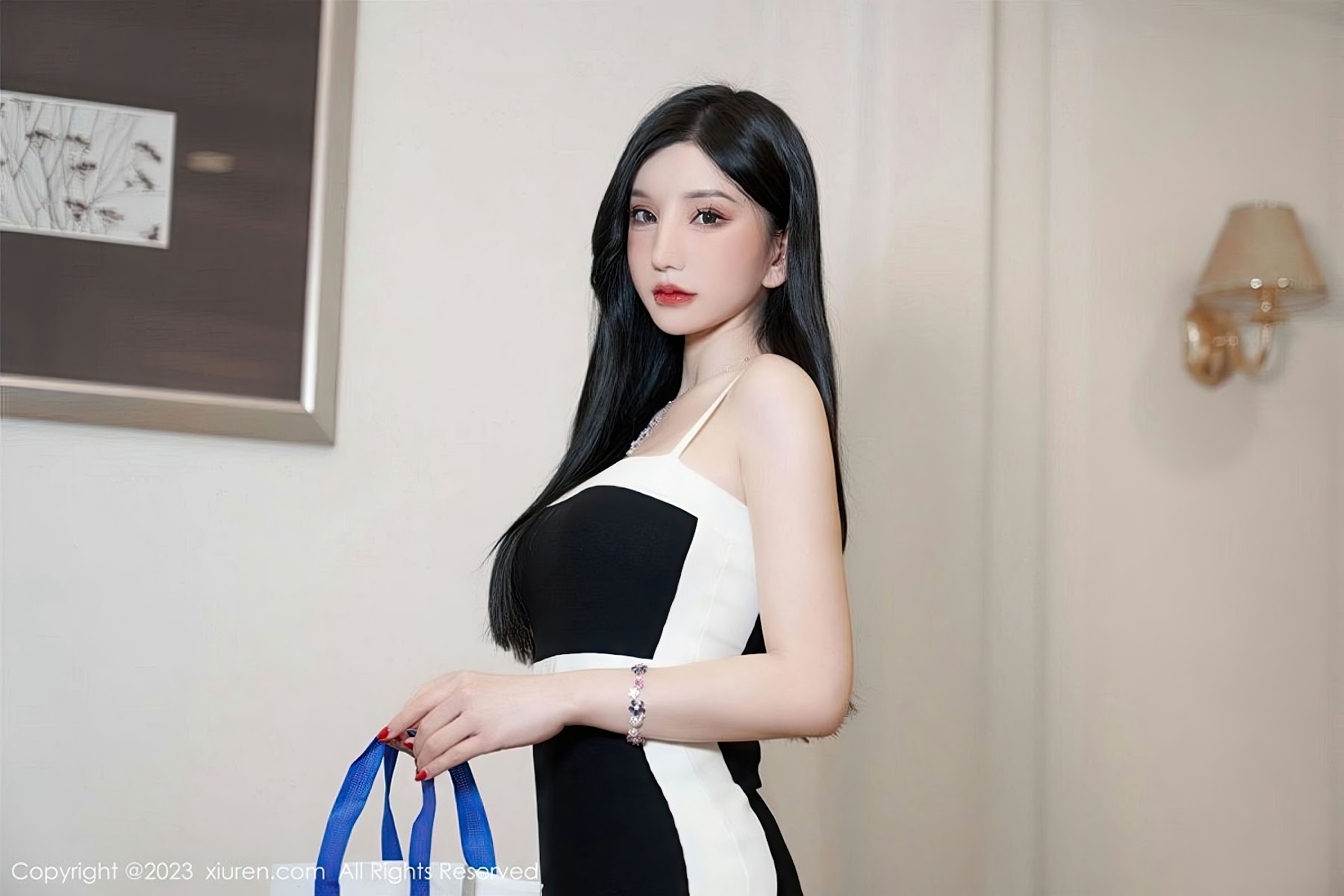 XIUREN No.6323 Zhou Yuxi (周于希Sally) - P9