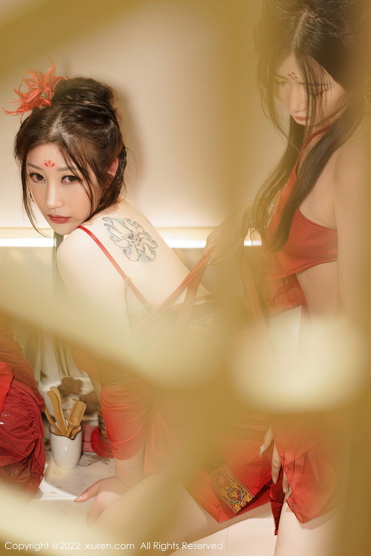 XIUREN No.6068 laura阿姣 & Daji_Toxic (妲己_Toxic) - P24