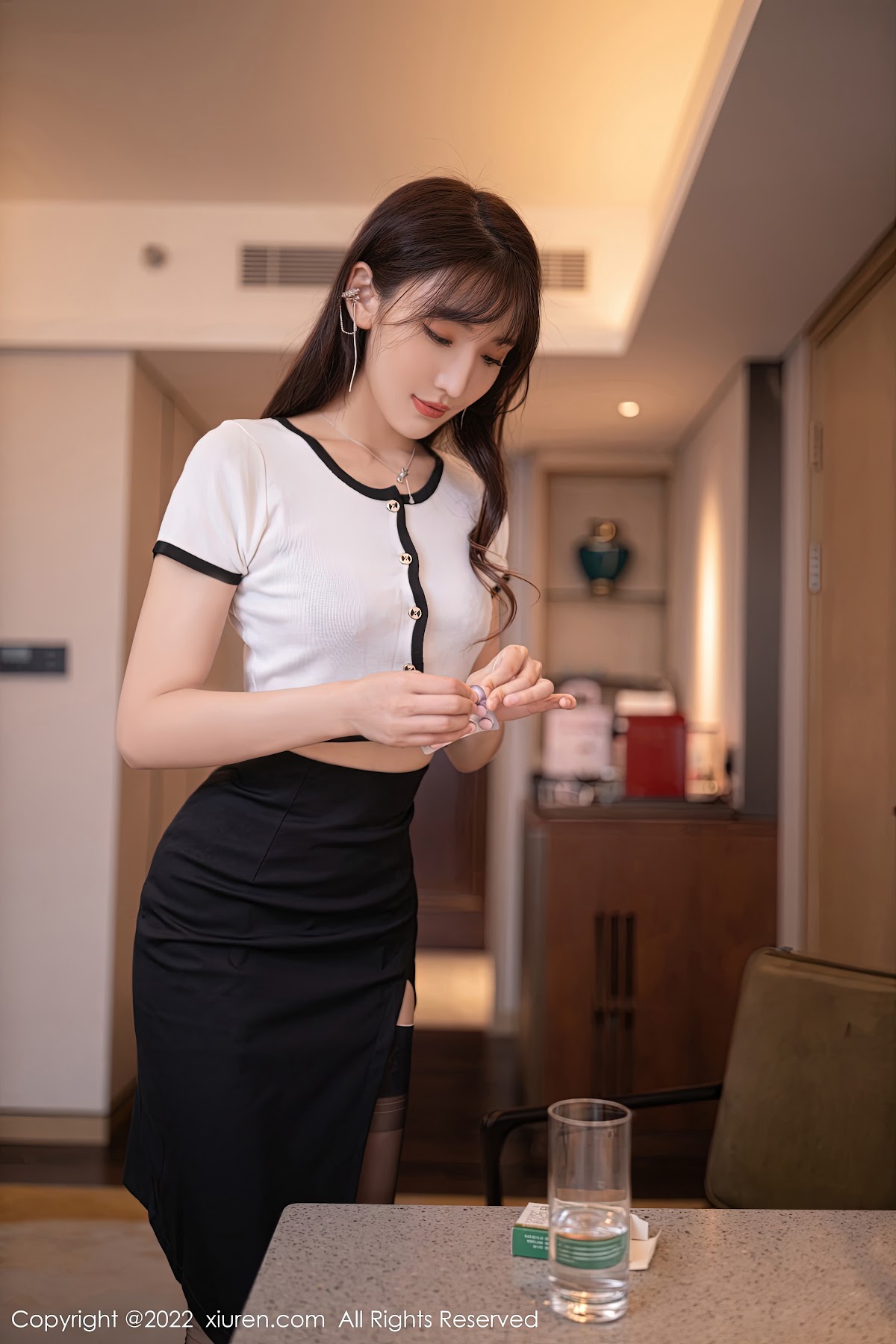 XIUREN No.6065 Lu Xuan Xuan (陆萱萱) & Tang An Qi (唐安琪) - P6