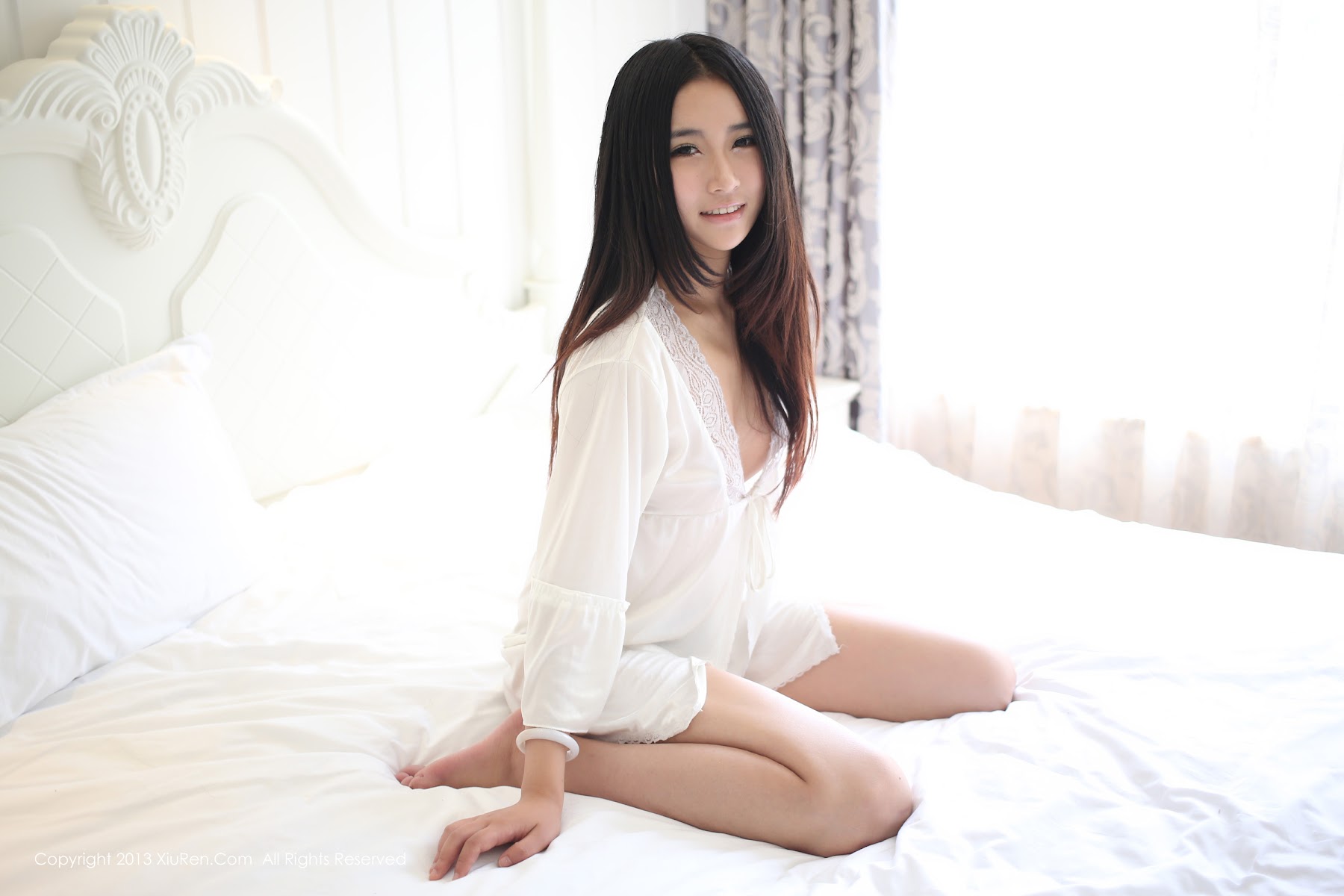 XIUREN No.0002 MOON (嘉依) - P71