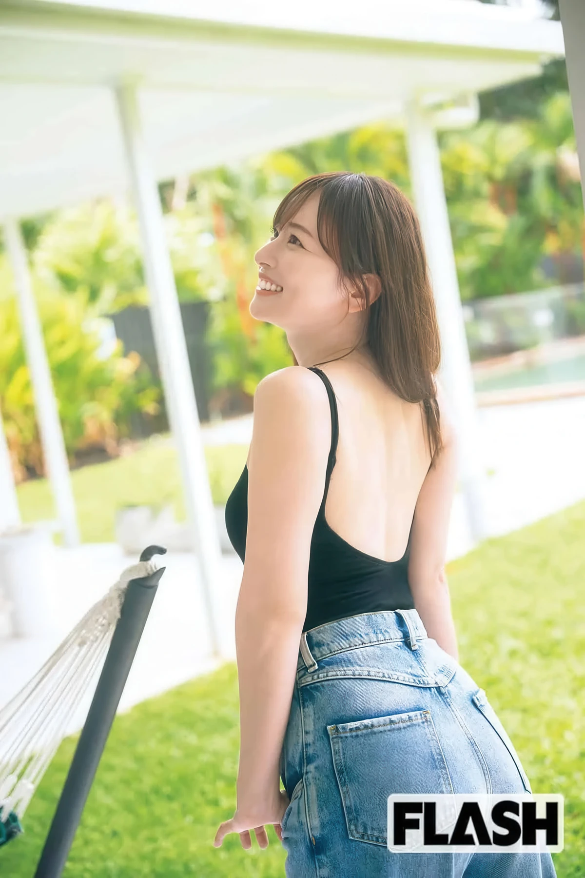 Aiko Kaito 皆藤愛子, Minami Kotona 南琴奈, FLASH 2026.03.03 (フラッシュ 2026年3月3日号) - P14