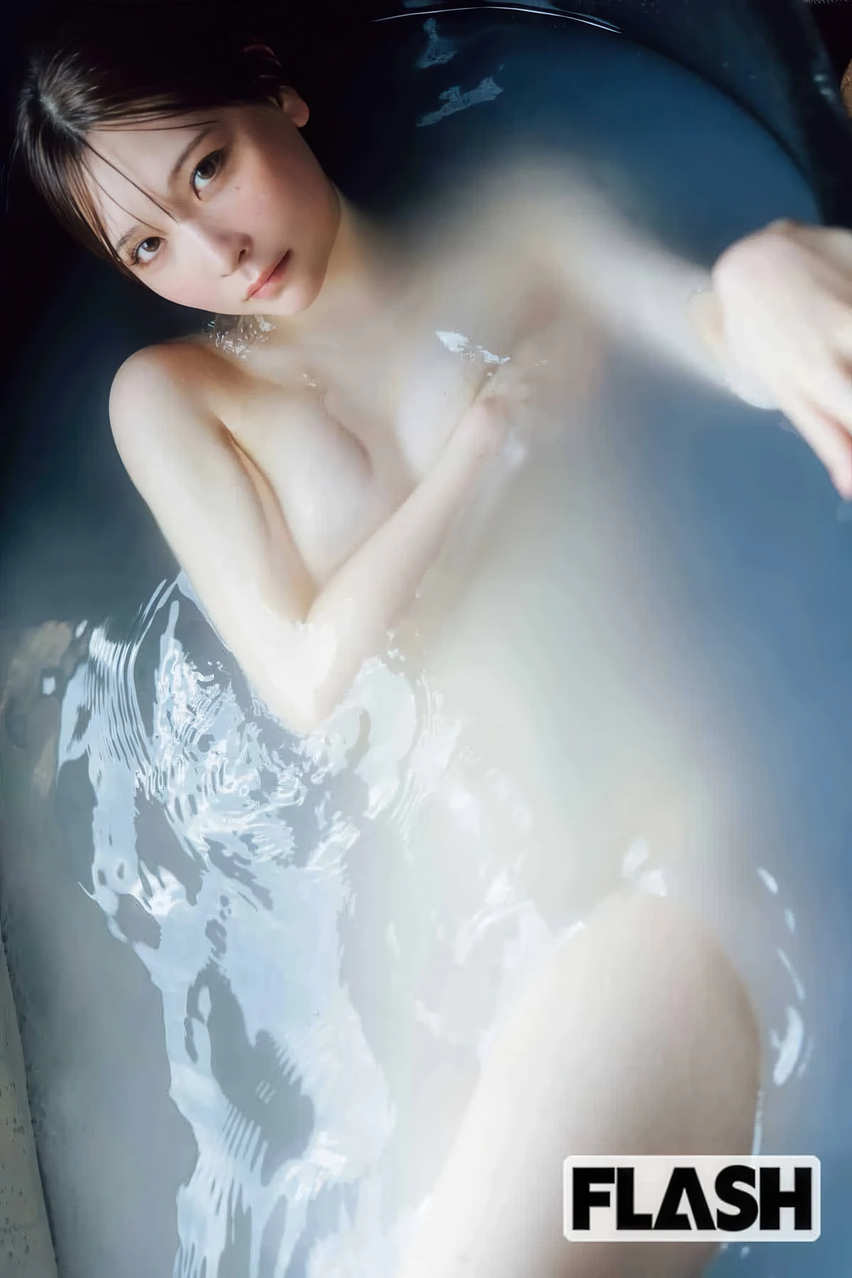 Rina Hashimoto 橋本梨菜, Marina Amatsu あまつまりな, FLASH 2026.03.03 (フラッシュ 2026年3月3日号) - P10