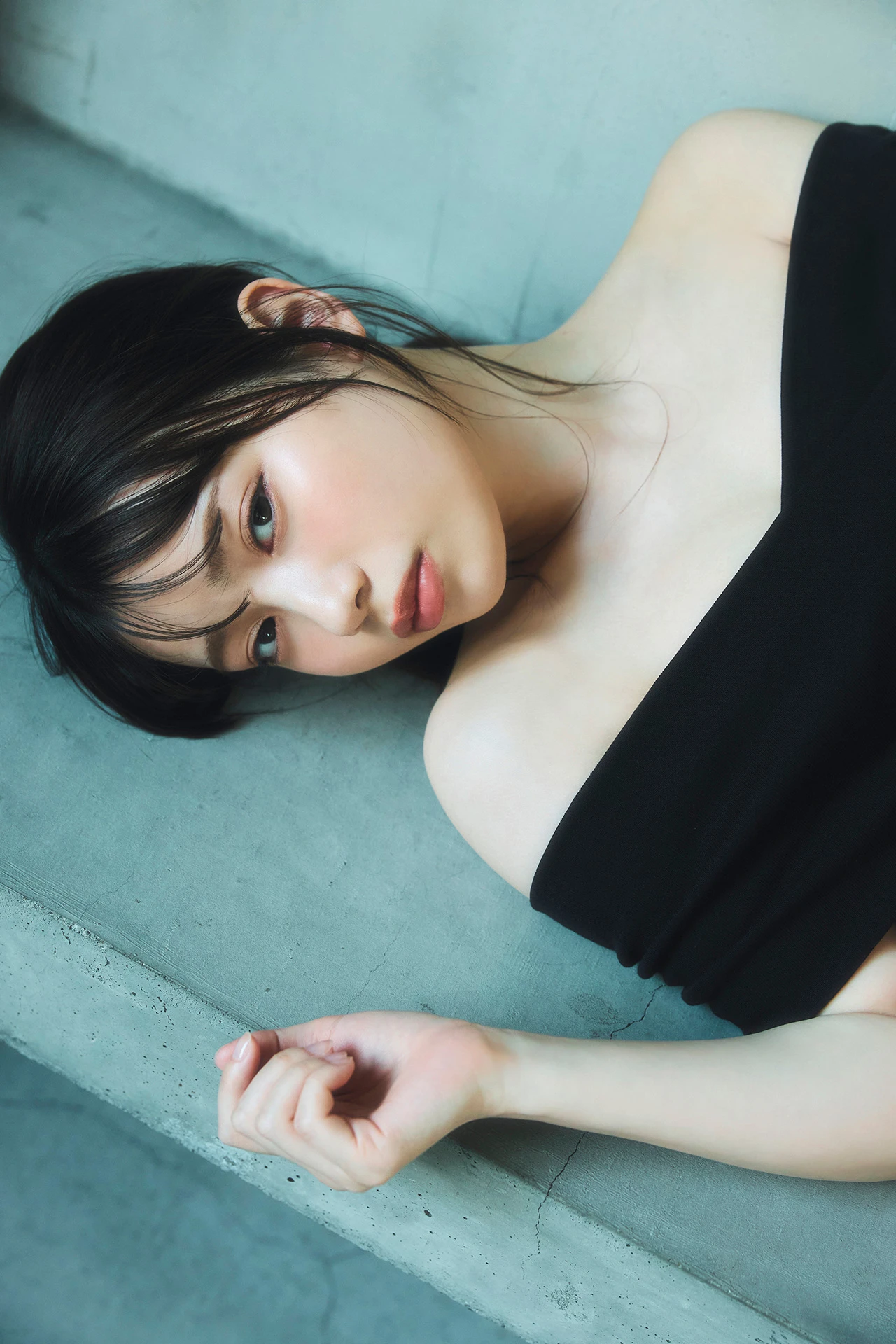 Akari Akase あかせあかり, FLASHデジタル写真集 「Pure」 Set.02 - P33