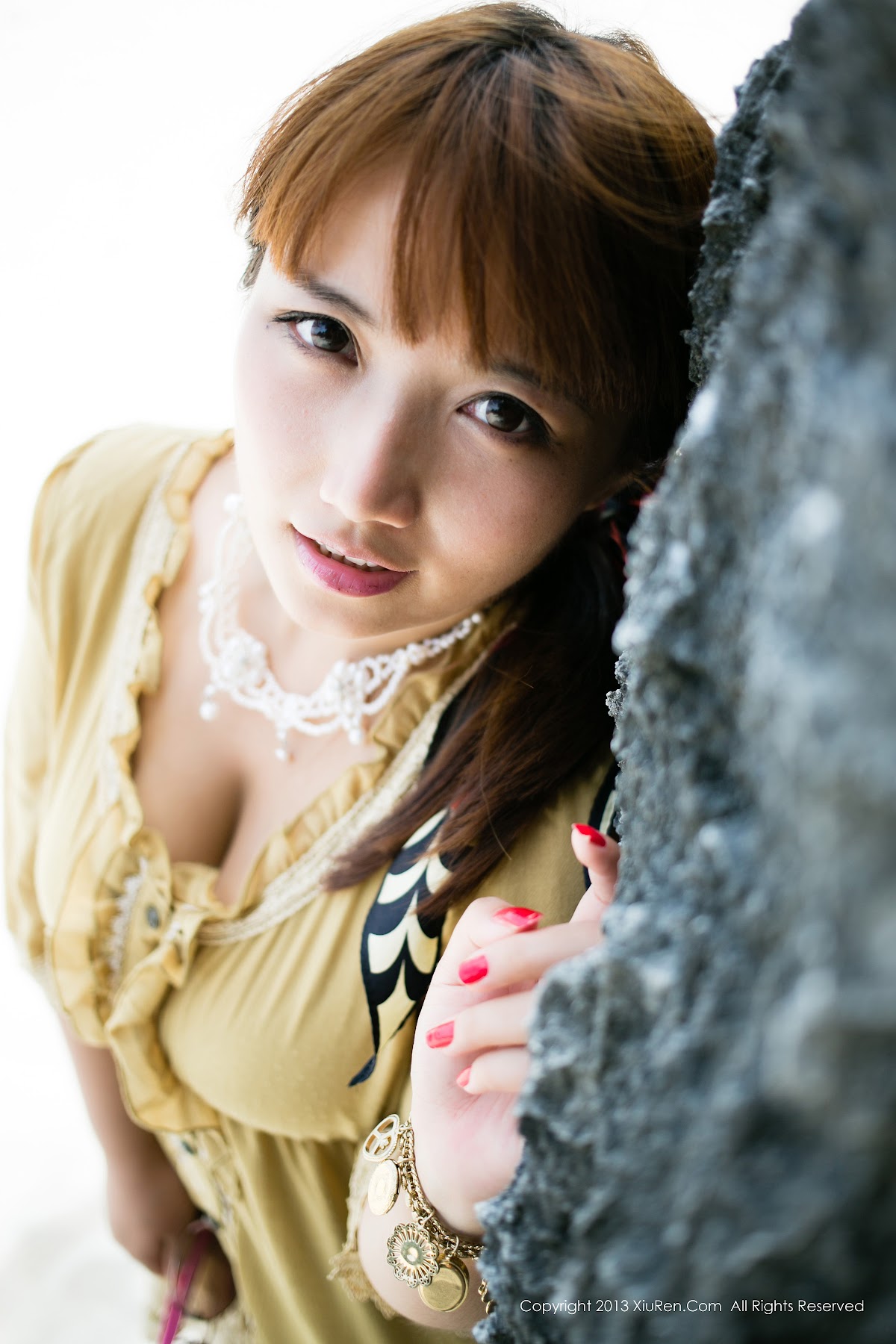 XIUREN No.0053 Momo Wuyu (默漠无荢) - P38