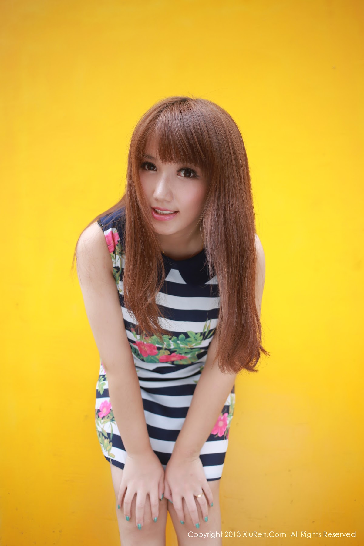 XIUREN No.0053 Momo Wuyu (默漠无荢) - P76