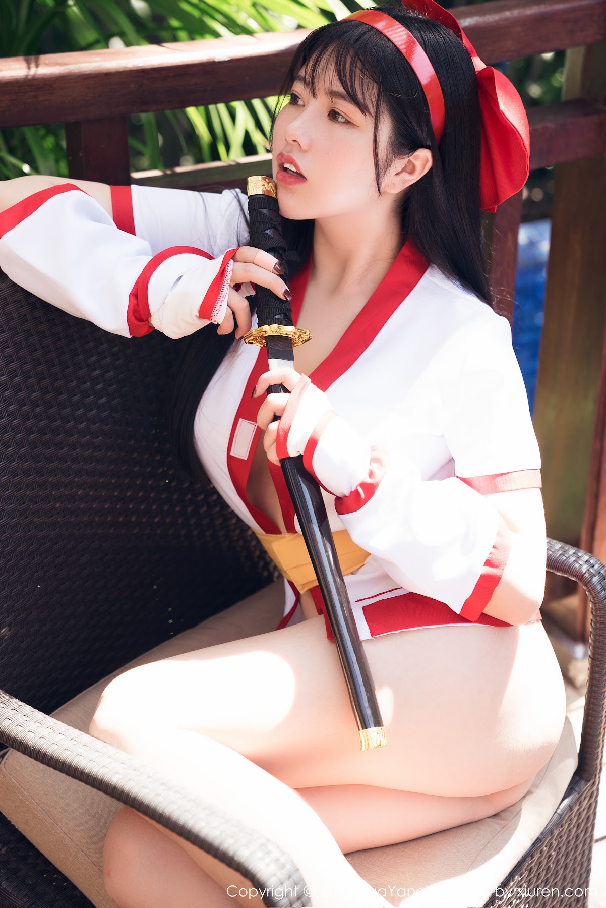 HuaYang 2017-12-08 Vol.018 Selena – Na Lu (娜露) - P13
