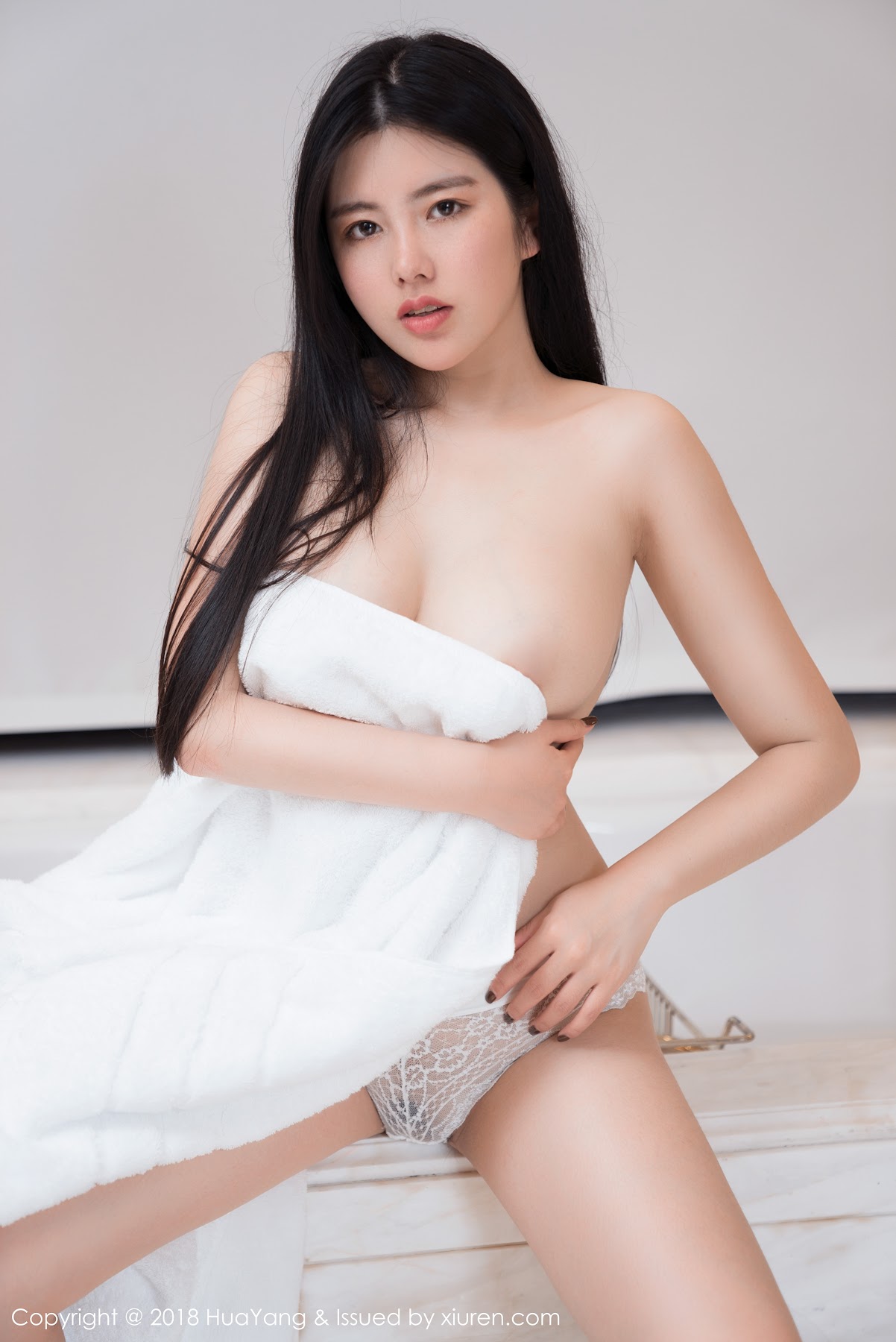 HuaYang 2018-01-09 Vol.024 Selena – Na Lu (娜露) - P14