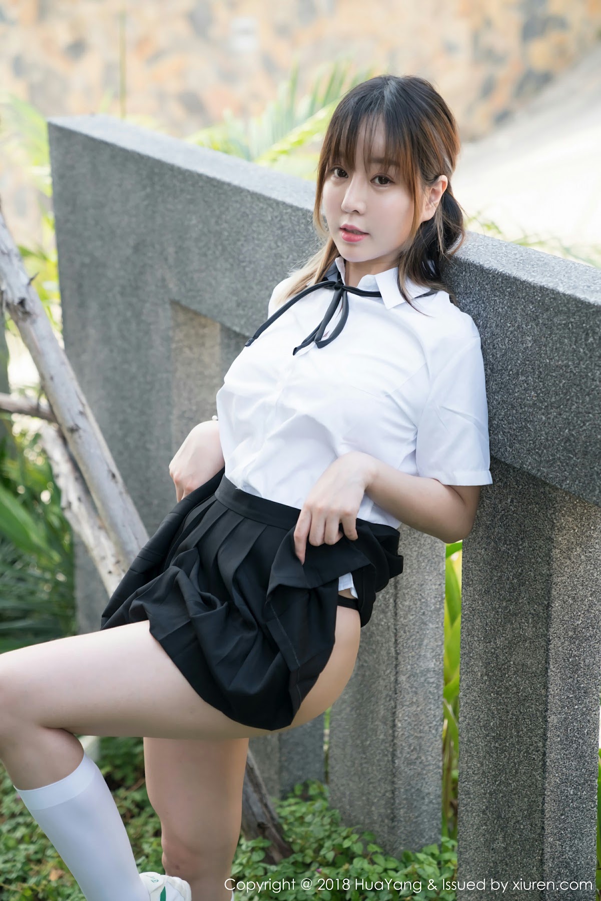 HuaYang 2018-06-01 Vol.048 Huang Le Ran (黄楽然) and Wang Yu Chun (王雨纯) - P34