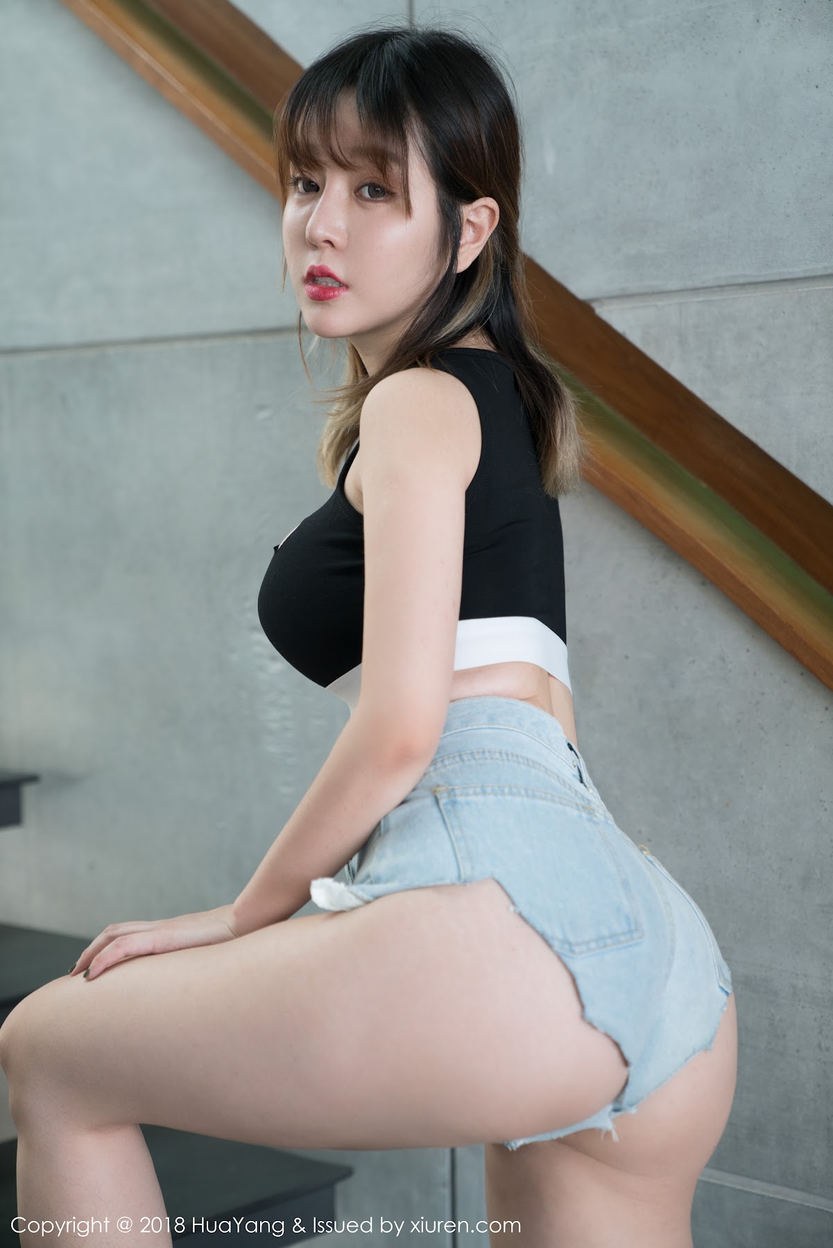 HuaYang 2018-08-23 Vol.075 Wang Yu Chun (王雨纯) - P25